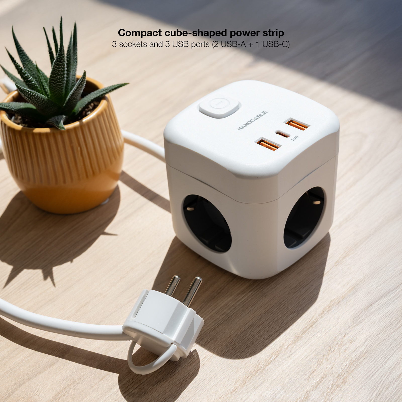 Nanocable - Cubo Nanocable com 3 Tomadas 3 USB com interruptor Branco