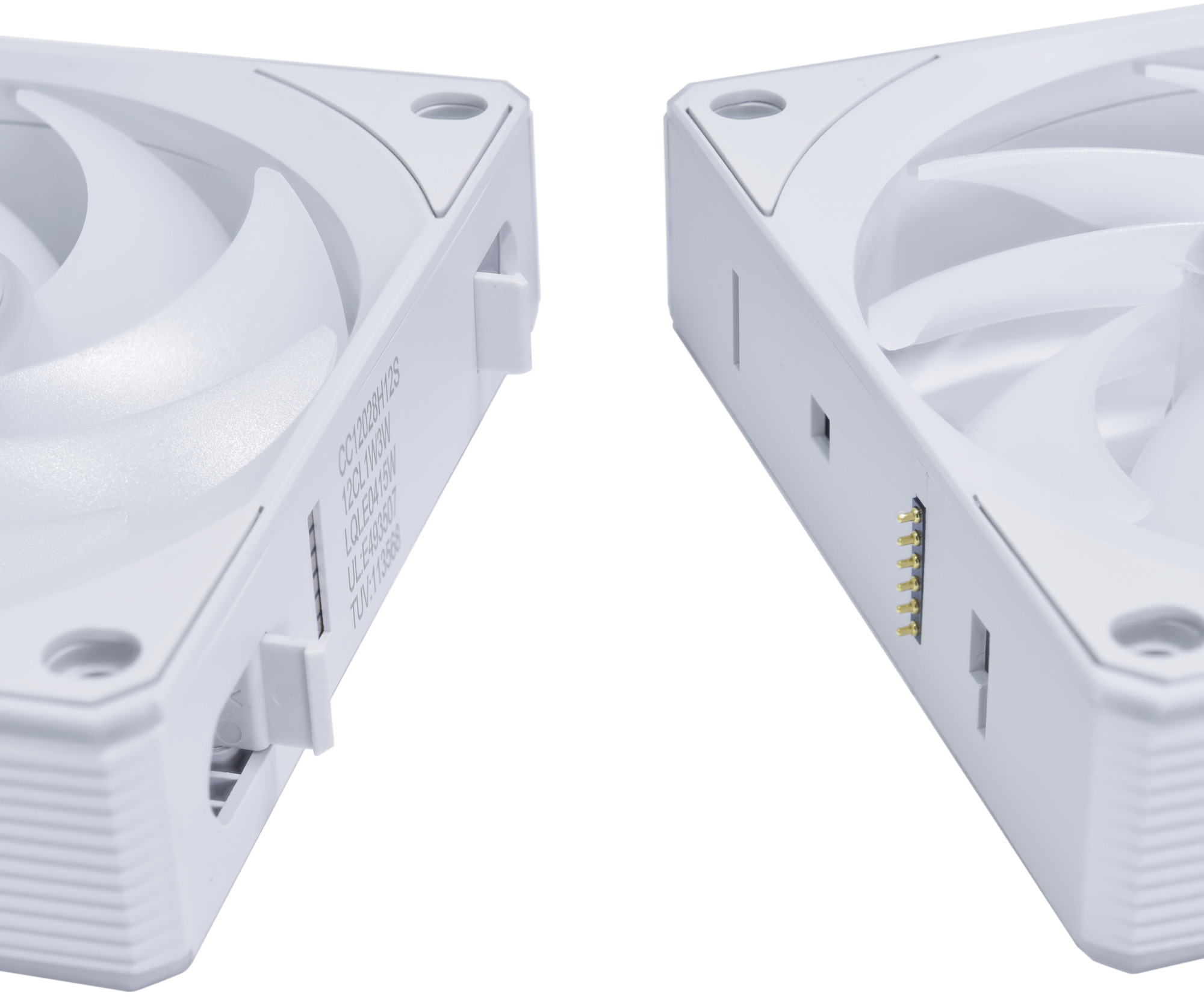 Lian Li - Ventoinha Lian Li UNI FAN CL120 Wireless RGB PWM Branco 120mm (Pack 3)
