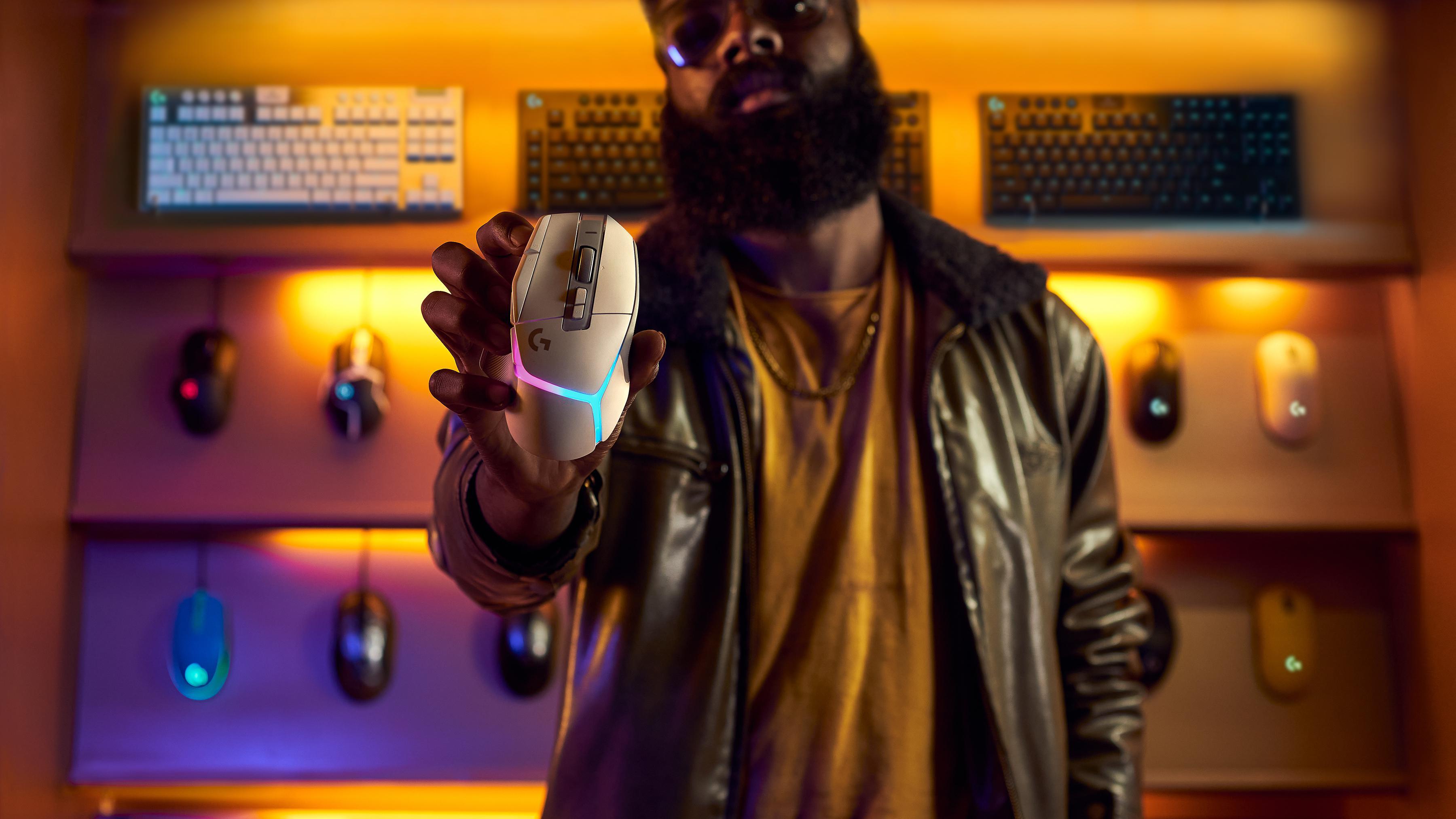 Logitech - Rato Gaming Logitech G Series G502 X Plus LightSpeed RGB Wireless Branco