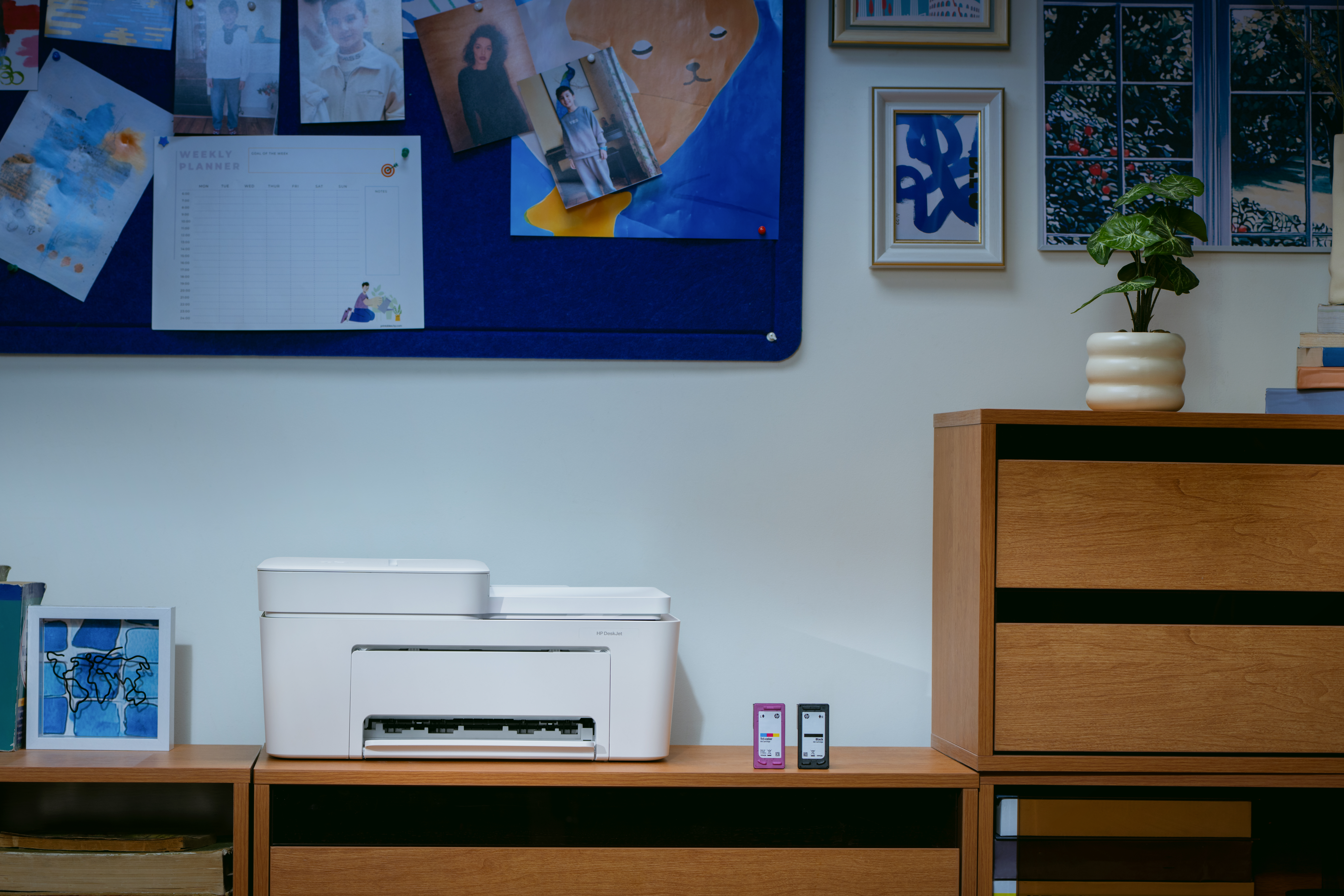 HP - Impressora Multifunções a Jato de Tinta HP DeskJet 4322 All-in-One