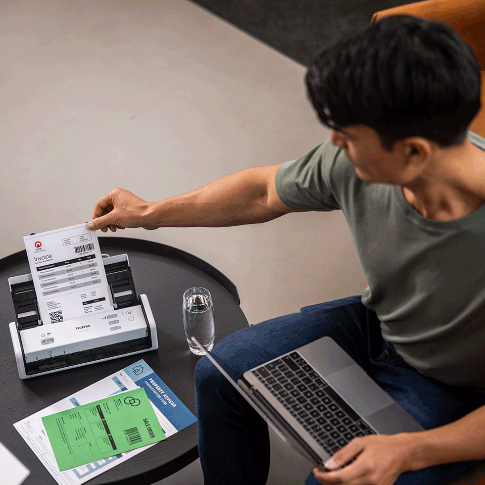 Brother - Scanner Portátil Brother ADS-1300 30PPM