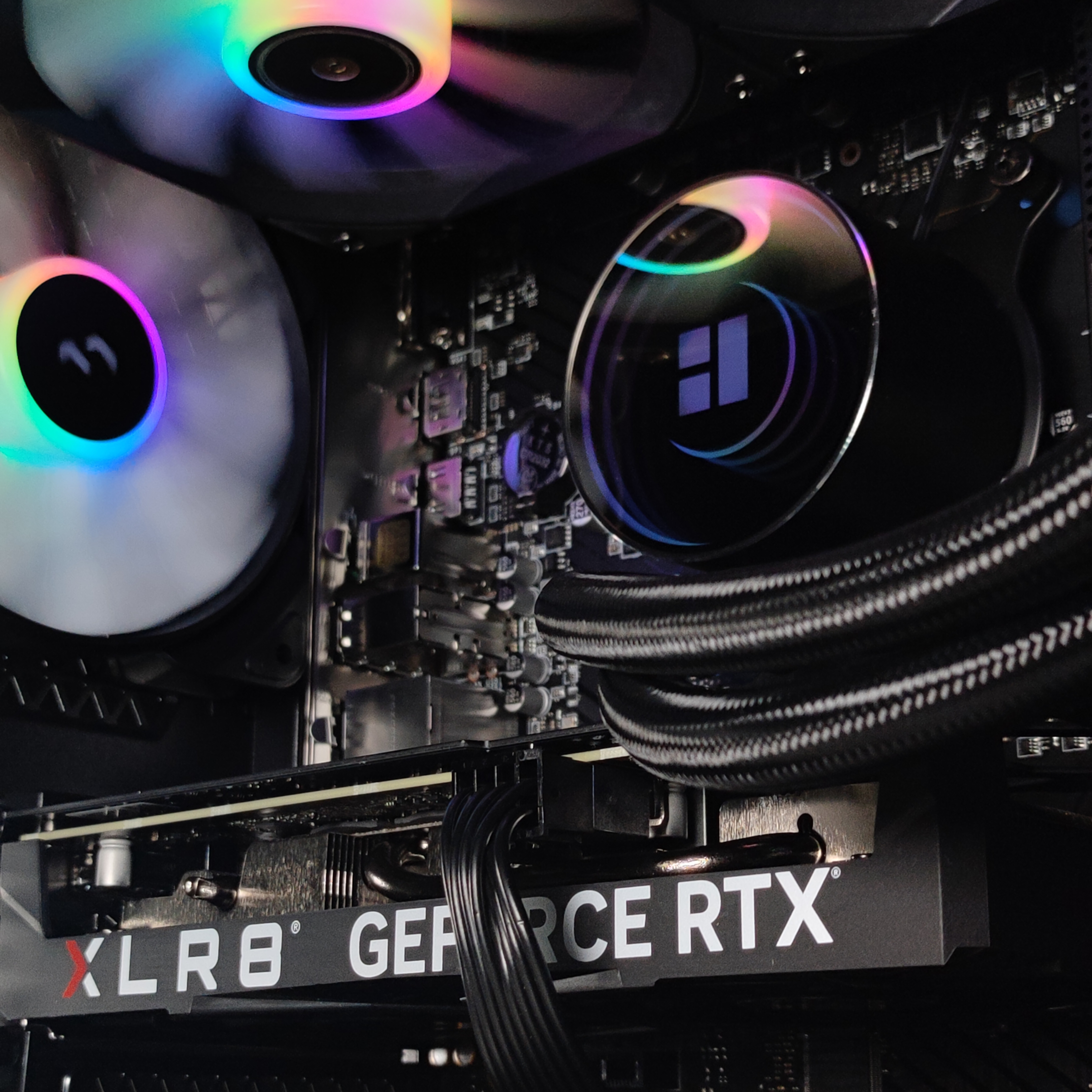 AURA PC - Computador AURA Gamer-PC Intel i5 14400F 32GB DDR5 1TB RTX 4060 WiFi W11