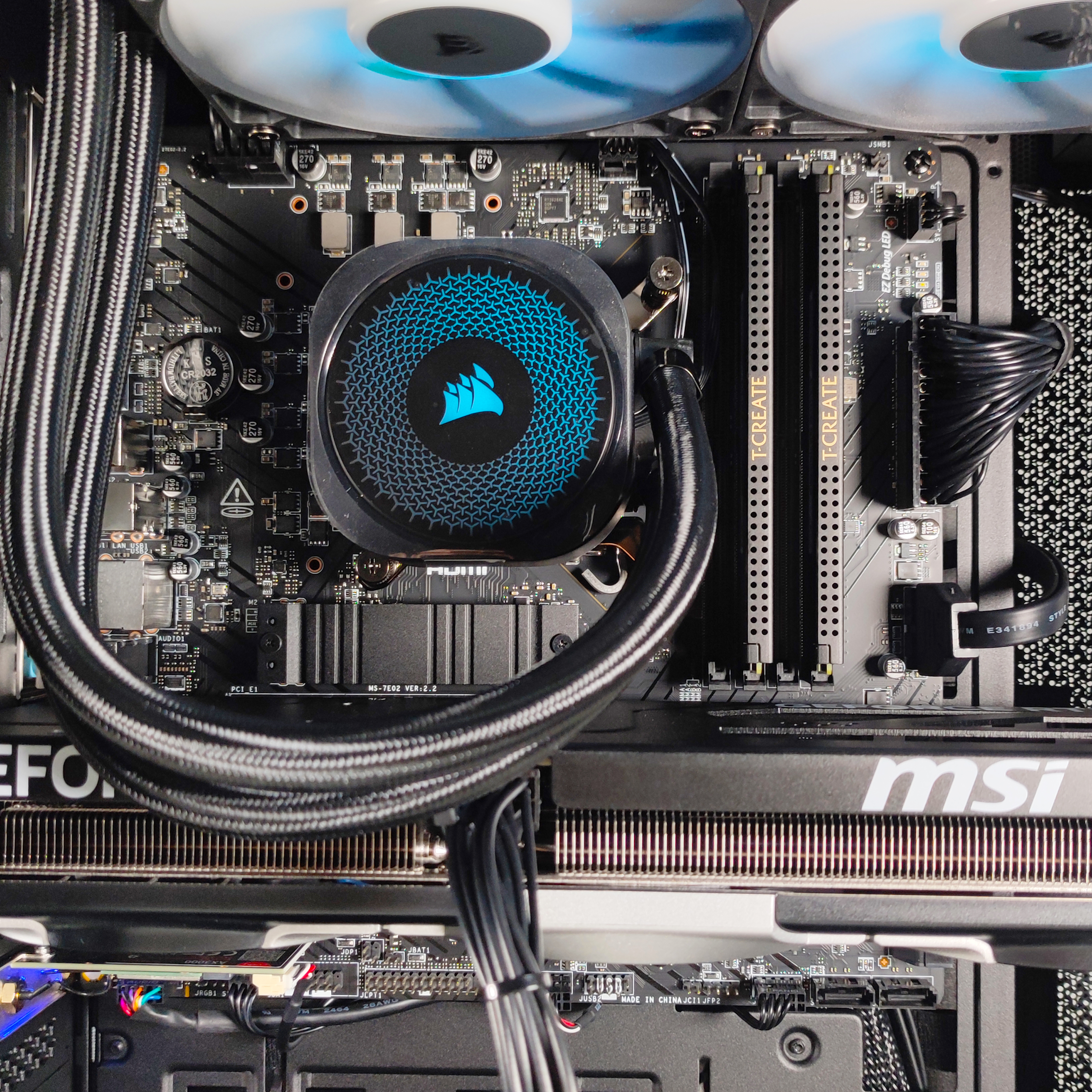 AURA PC - Computador AURA Gamer-PC Impakt Edition Intel i5 14400F 32GB DDR5 1TB RTX 5060 Ti 16GB WiFi W11