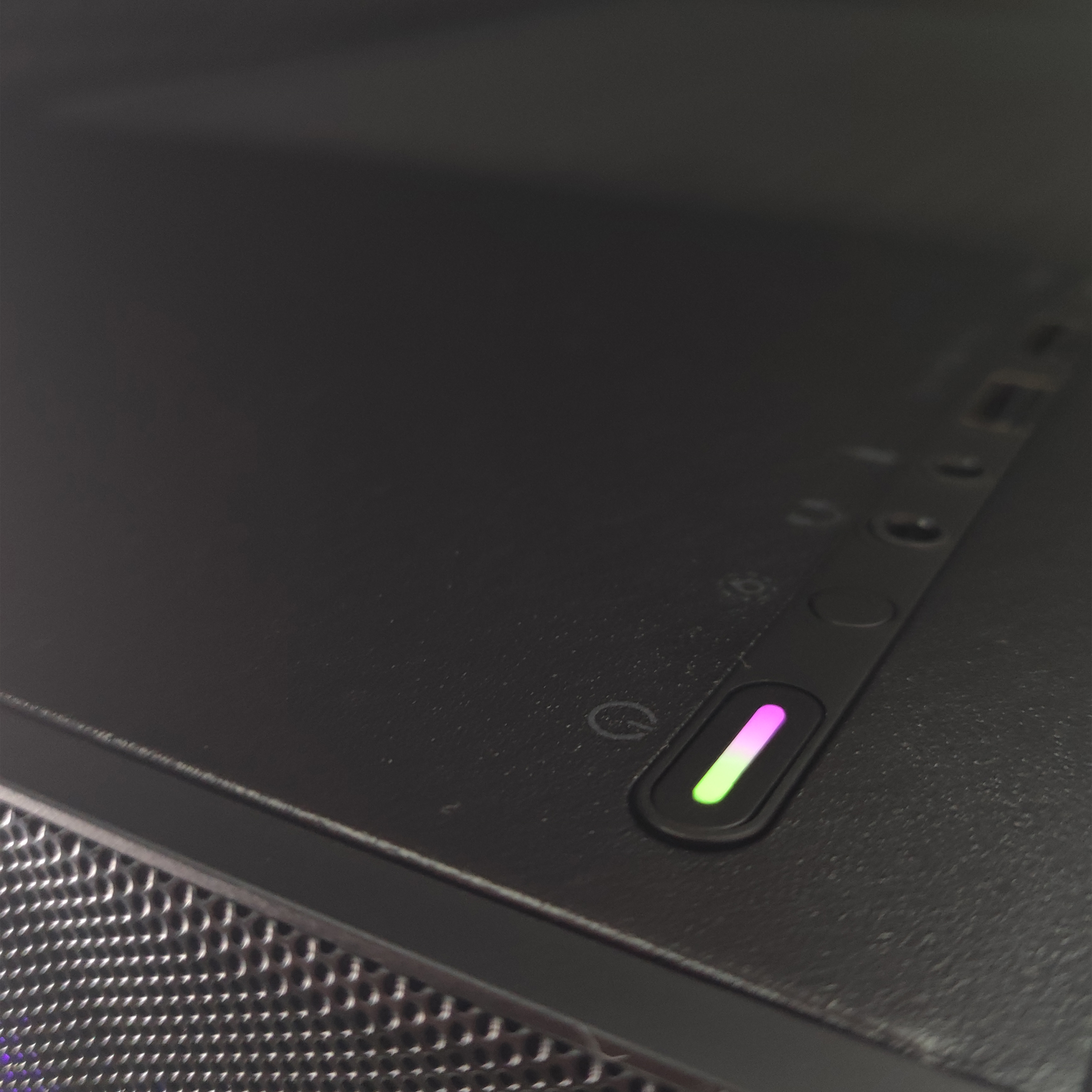 AURA PC - Computador AURA Gamer-PC Ryzen 5 7500F 32GB DDR5 1TB RTX 5060 Ti 16GB WiFi W11