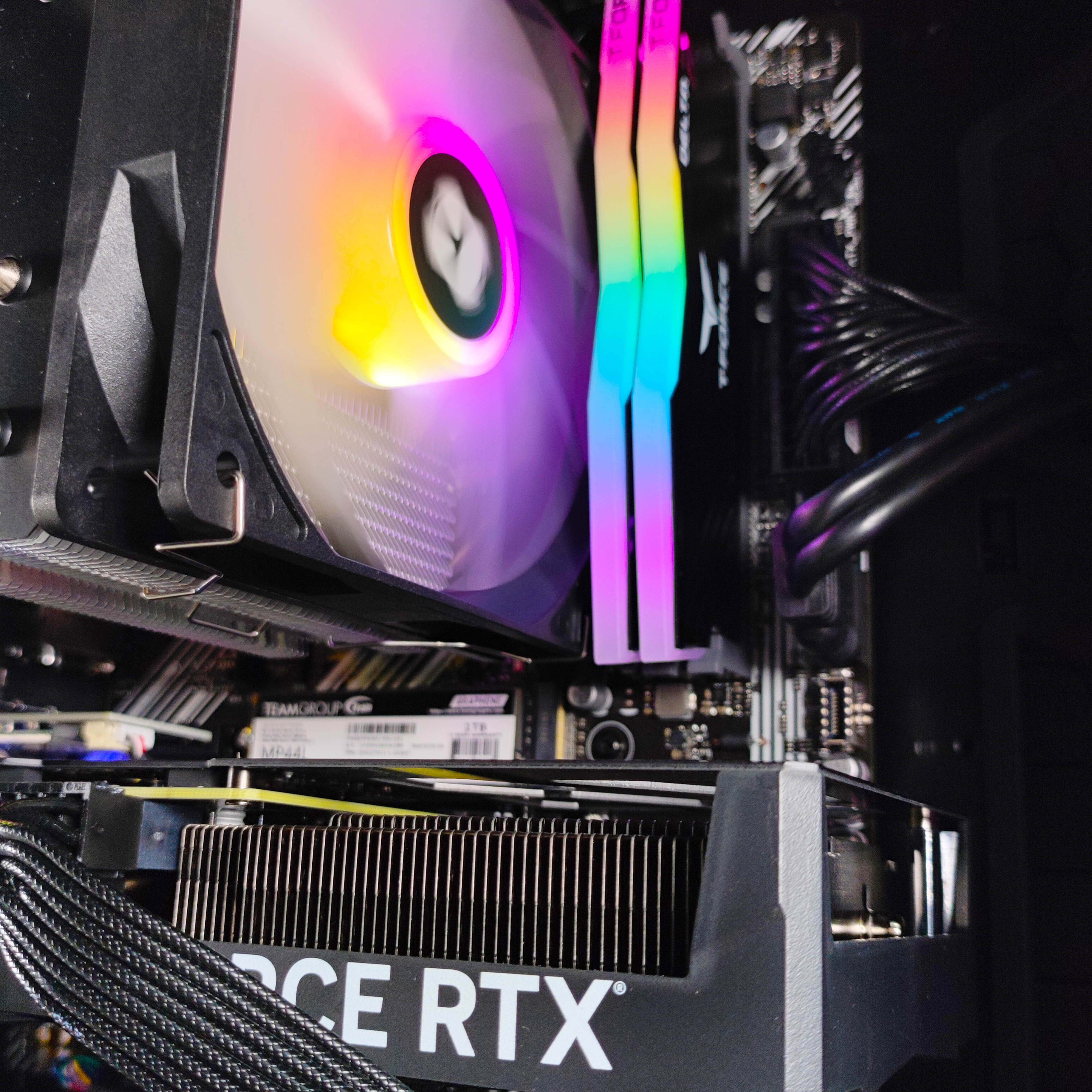 AURA PC - Computador AURA Gamer-PC Ryzen 7 5700X 32GB DDR4 1TB RTX 4060 Ti WiFi W11