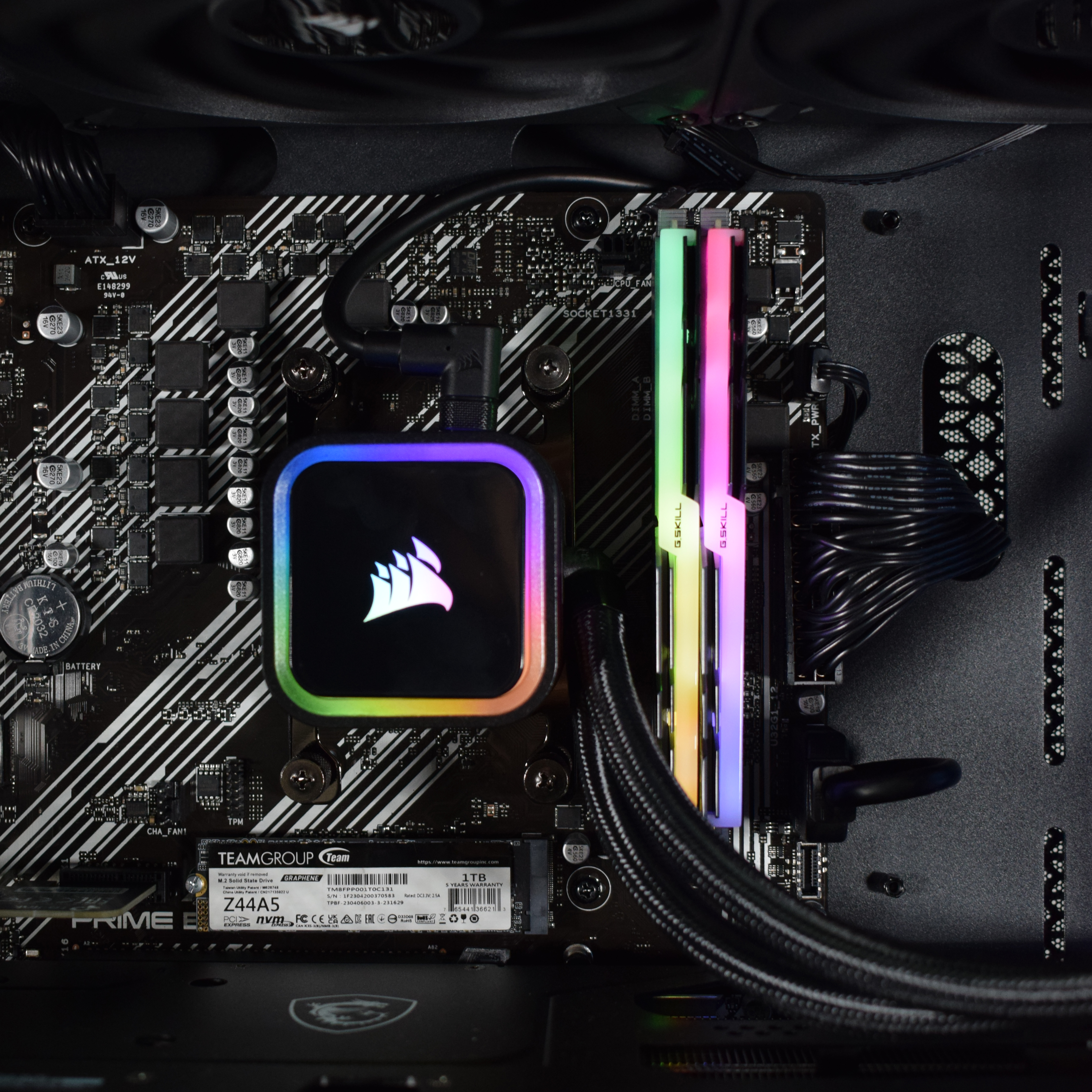 AURA PC - Computador AURA Limited-PC Ryzen 7 5700X 16GB DDR4 1TB RTX 5060 Ti 16GB WiFi W11