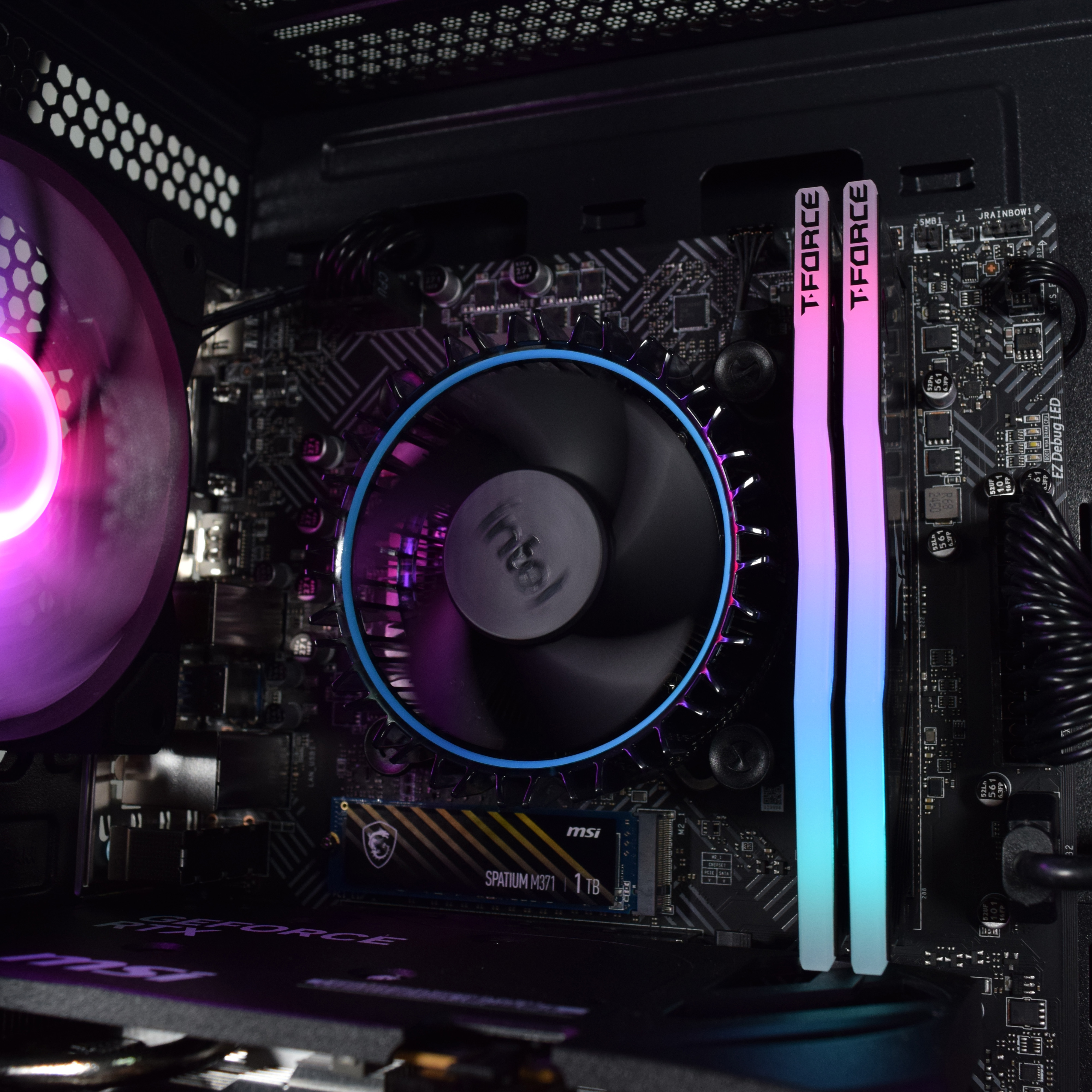 AURA PC - Computador AURA Gamer-PC Powered by MSI Intel i5 12400F 32GB DDR4 1TB RTX 5050 WiFi W11