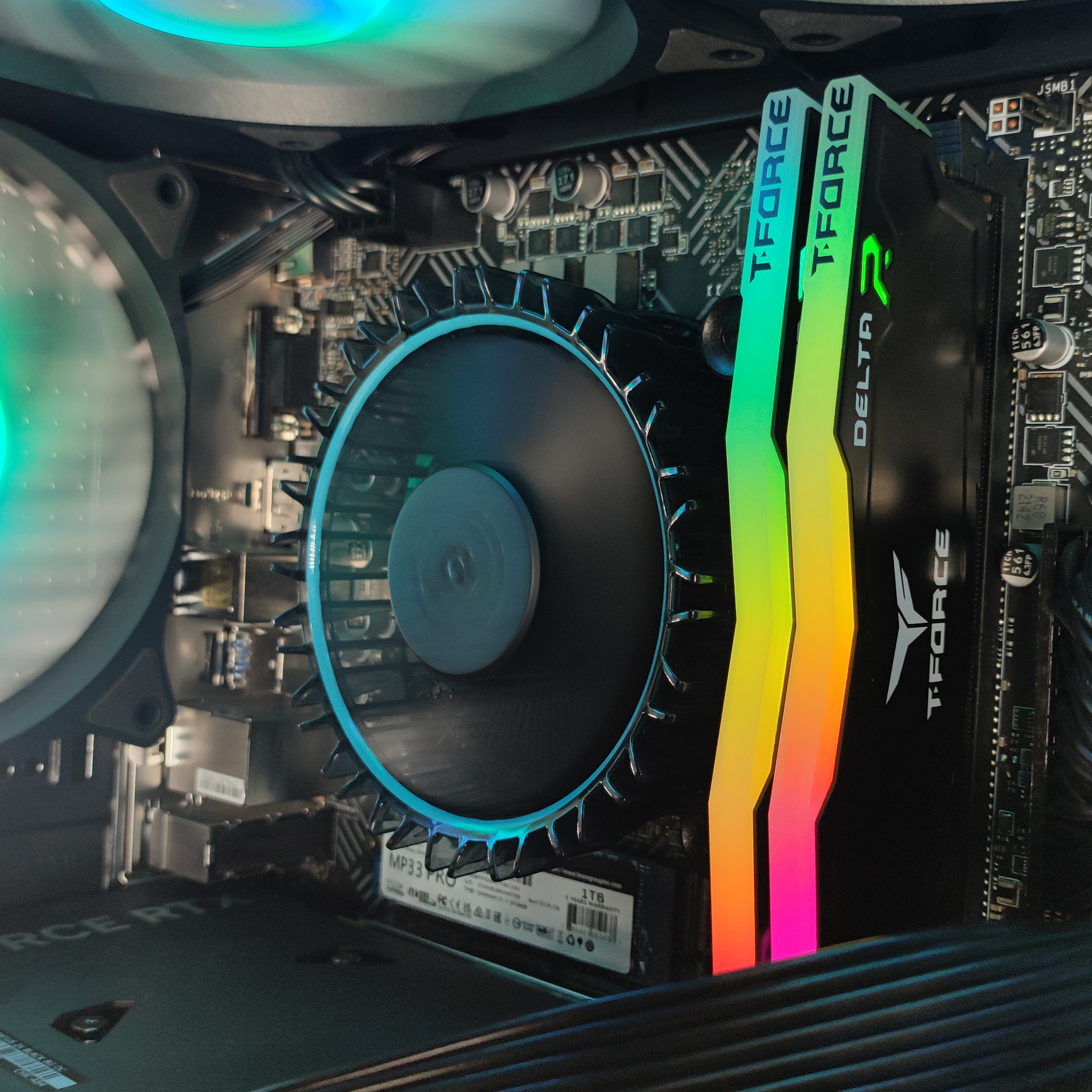 AURA PC - Computador AURA Limited-PC Intel i5 13400F 16GB DDR4 1TB RTX 4060 WiFi W11