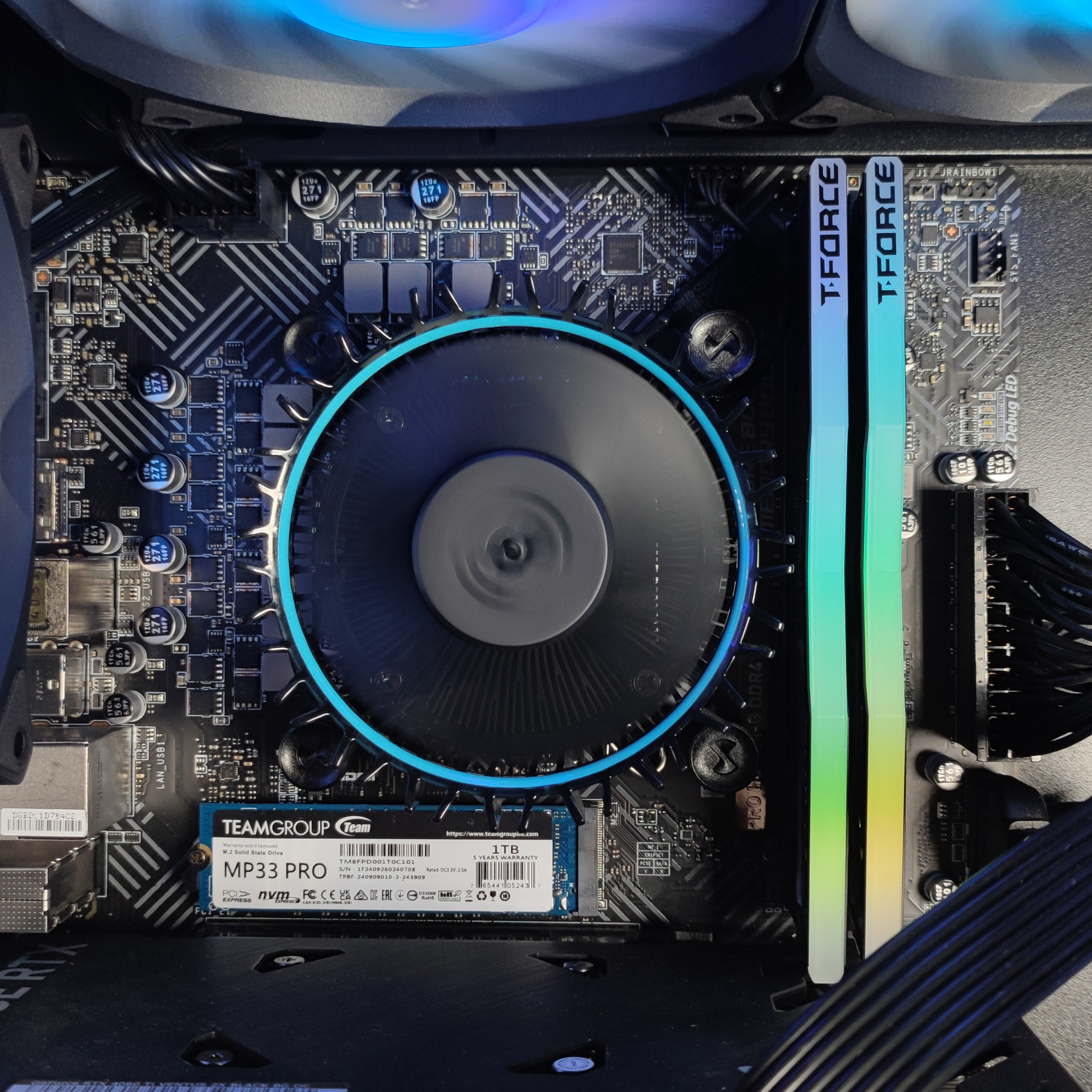 AURA PC - Computador AURA Limited-PC Intel i5 13400F 16GB DDR4 1TB RTX 4060 WiFi W11