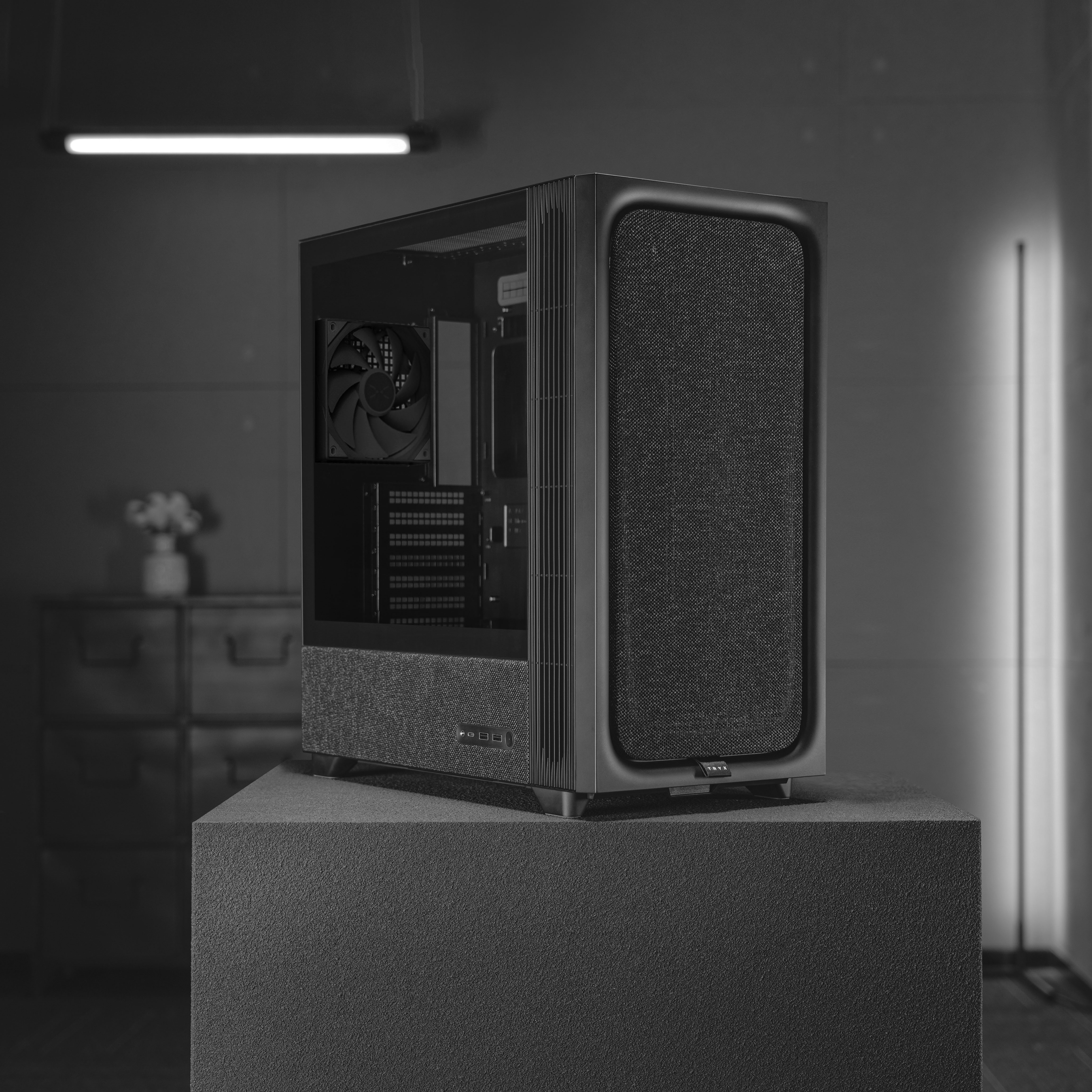 TRYX - Caixa ATX TRYX FLOVA F50 Preto