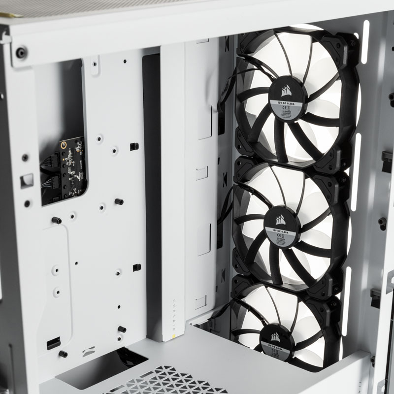 Corsair - Caixa E-ATX Corsair iCUE 4000X RGB Branco Vidro Temperado
