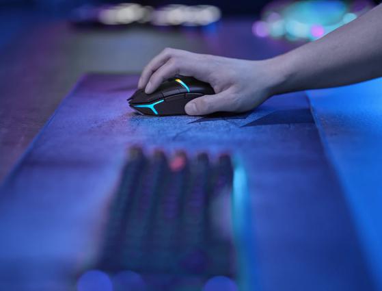 Corsair - Rato Corsair Nightsabre Gaming RGB Wireless/Bluetooth 26000DPI Preto