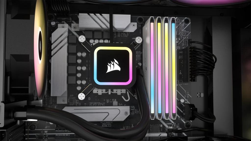 Corsair - Corsair Kit 32GB (2 x 16GB) DDR5 7200MHz Dominator Titanium RGB White CL34