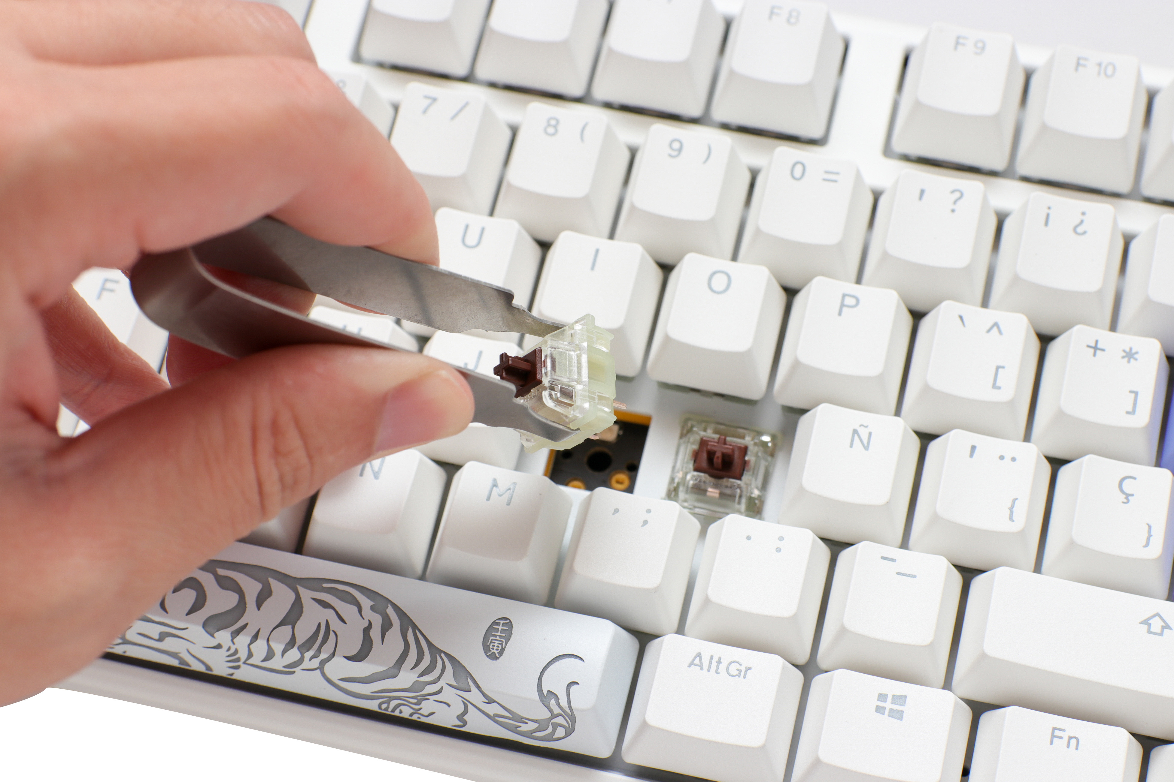 Ducky - Teclado Mecânico Ducky ONE 3 Classic 100% Pure White MX-Red (ES)