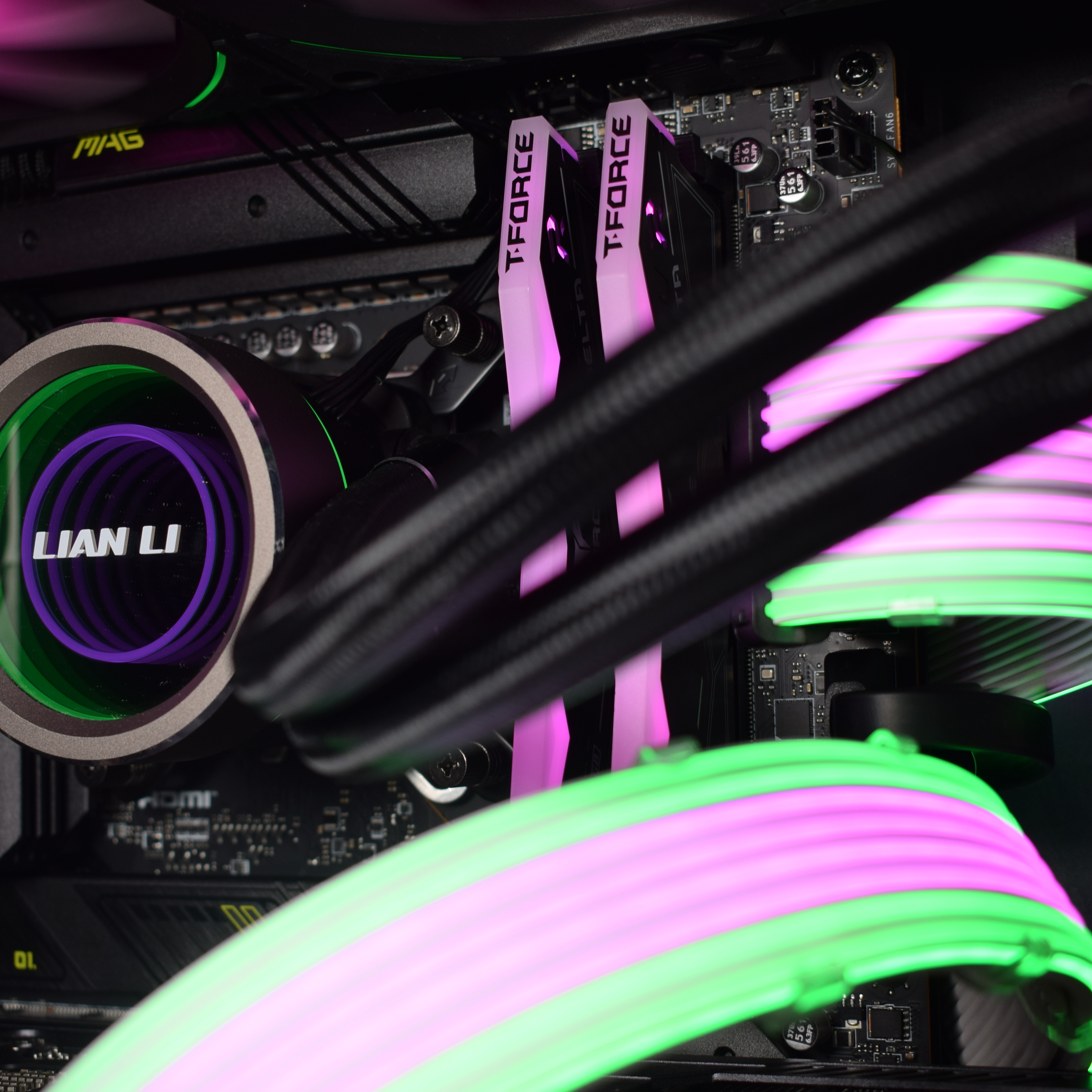 King Mod Systems - Computador King Mod Gamer-PC i9 14900KF 48GB DDR5 2TB RTX 4090 WIFI W11