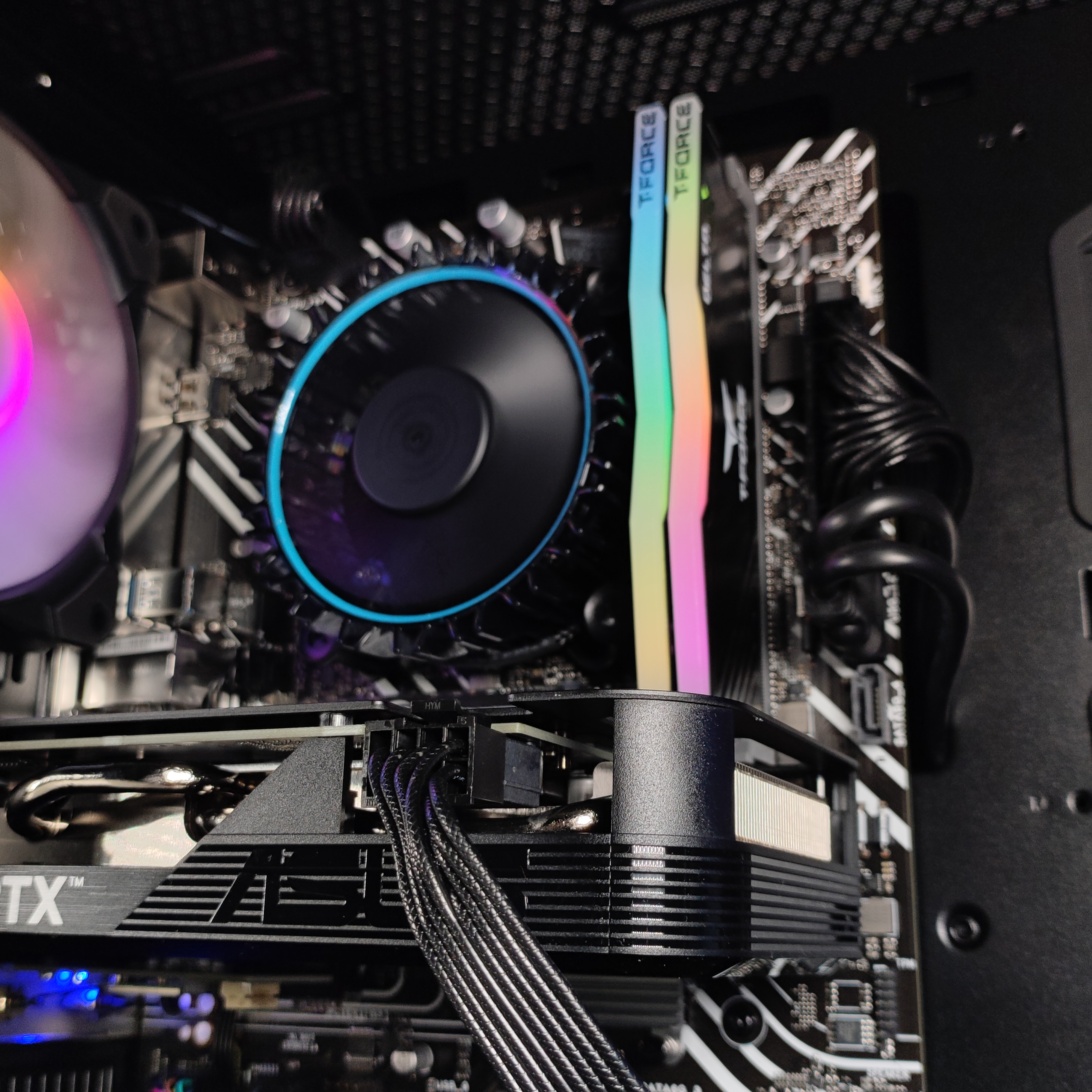 King Mod Systems - Computador King Mod Gamer-PC x ASUS Impakt Edition Intel i5 14400F 32GB DDR4 1TB RTX 4060 WiFi W11