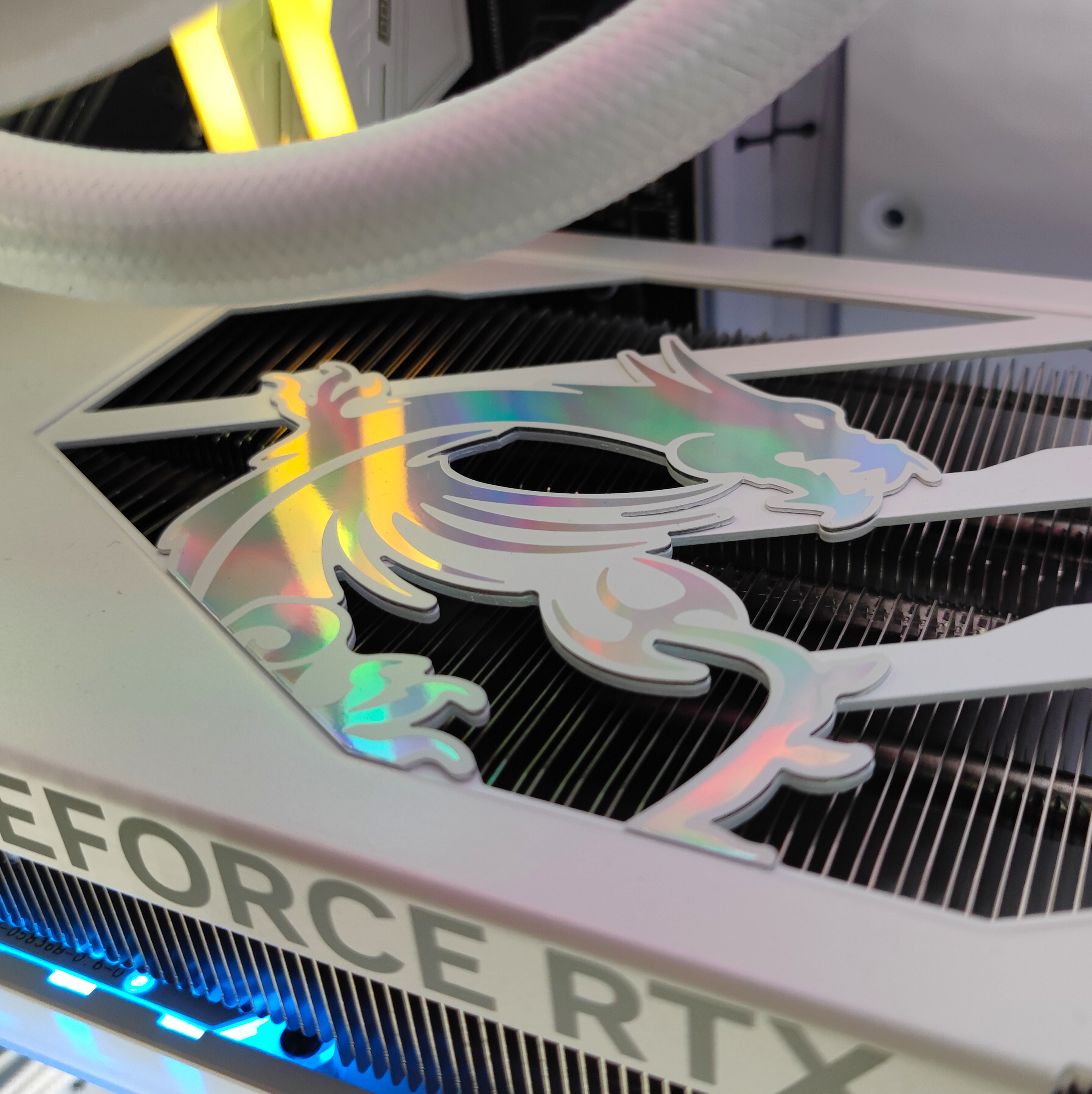 King Mod Systems - Computador King Mod Gamer-PC Intel i7 14700F 32GB DDR5 1TB RTX 5070 WiFi W11