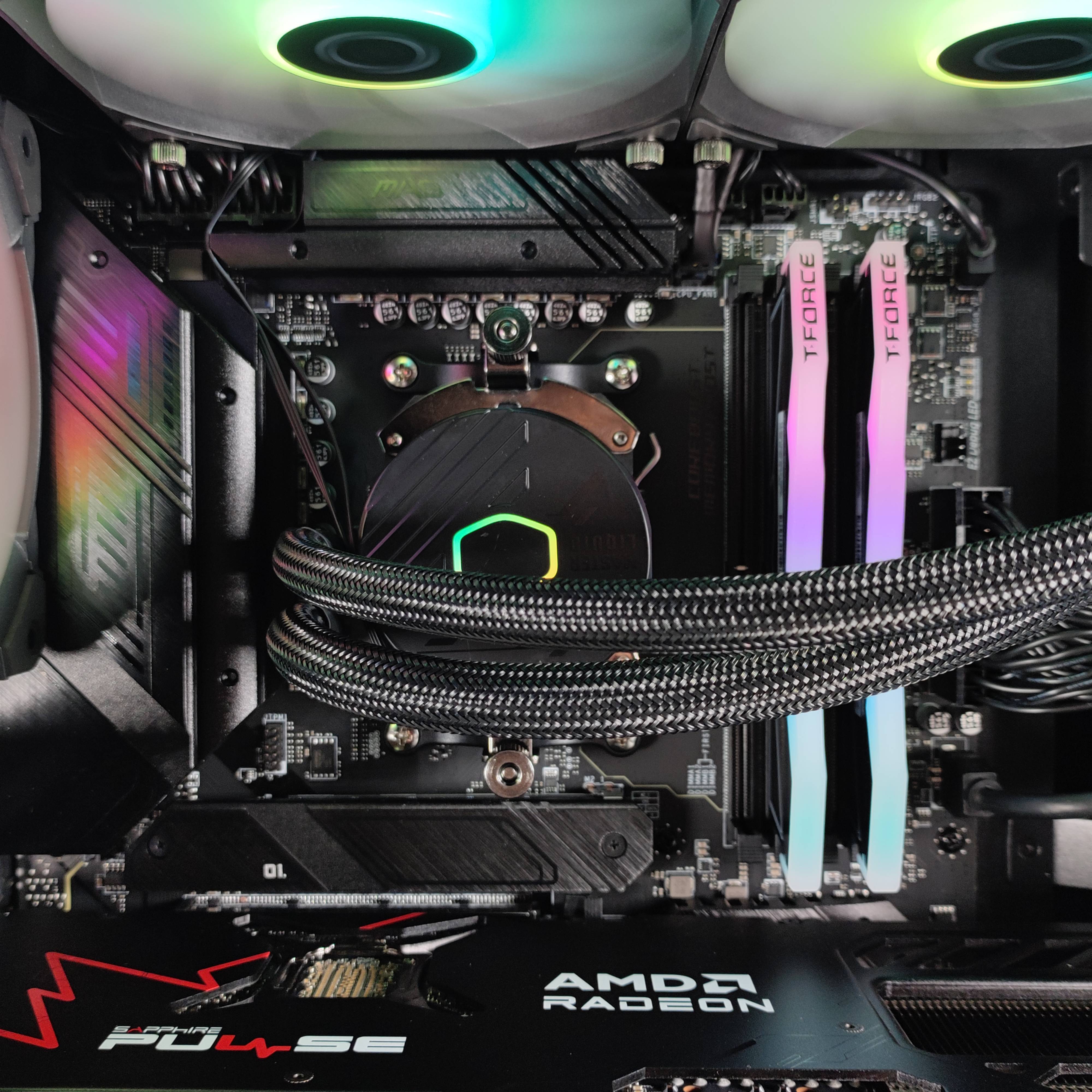 King Mod Systems - Computador King Mod Gamer-PC Ryzen 7 7800X3D 32GB DDR5 1TB RX 9070 XT WiFi W11