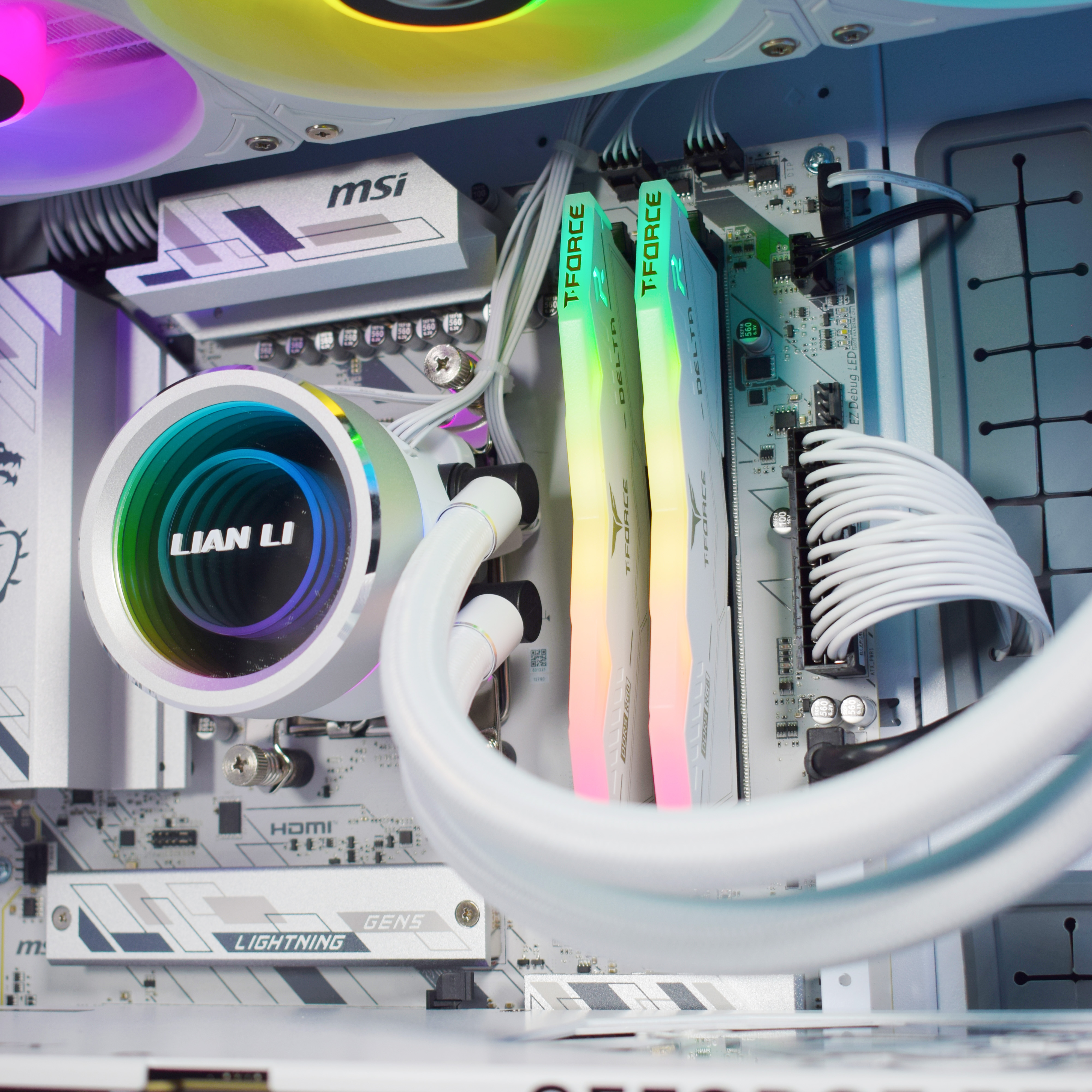 King Mod Systems - Computador King Mod Gamer-PC Ryzen 7 7800X3D 32GB DDR5 2TB RTX 5070 WiFi W11