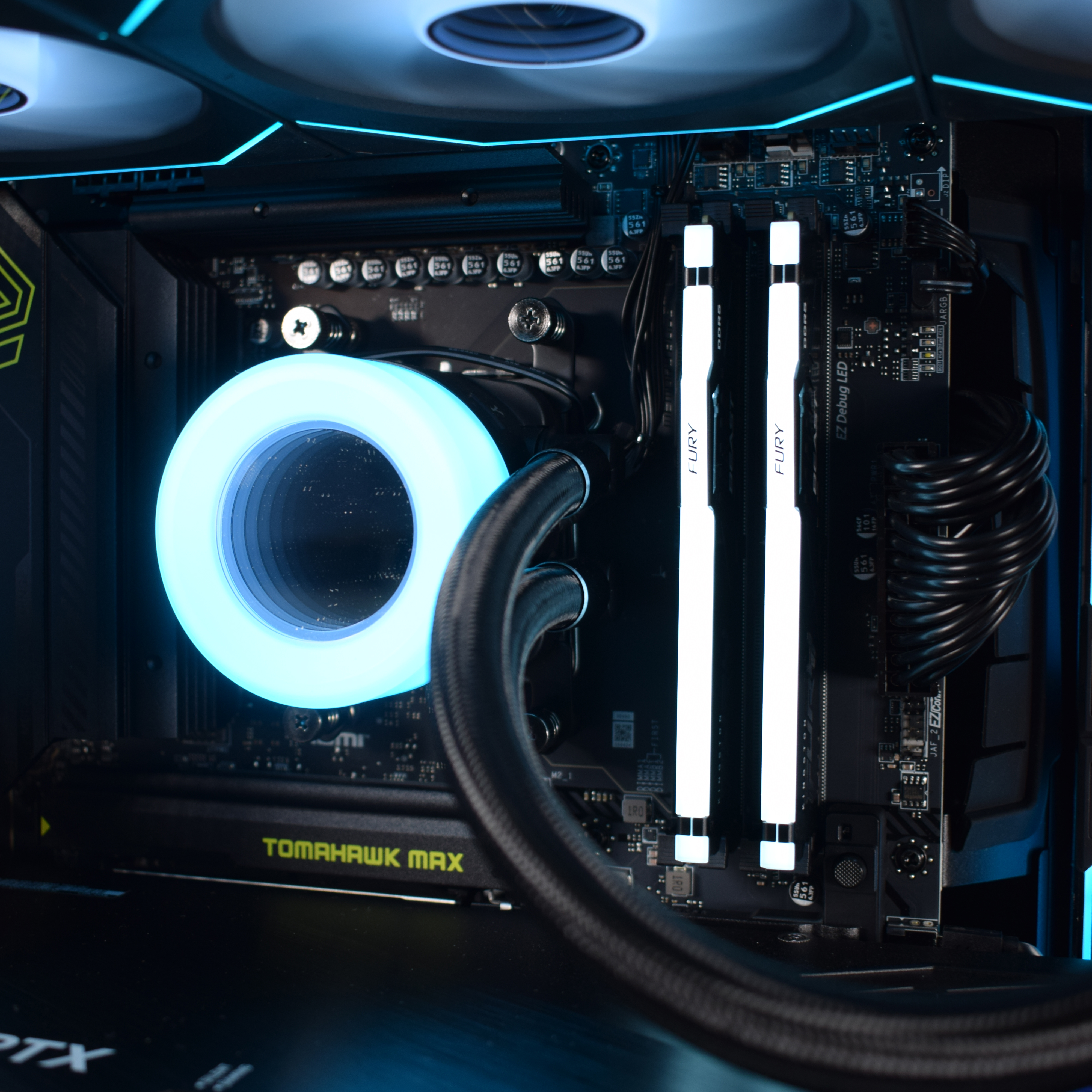 King Mod Systems - Computador King Mod Gamer-PC Ryzen 7 9800X3D 32GB DDR5 2TB RTX 5090 WiFi W11 V6