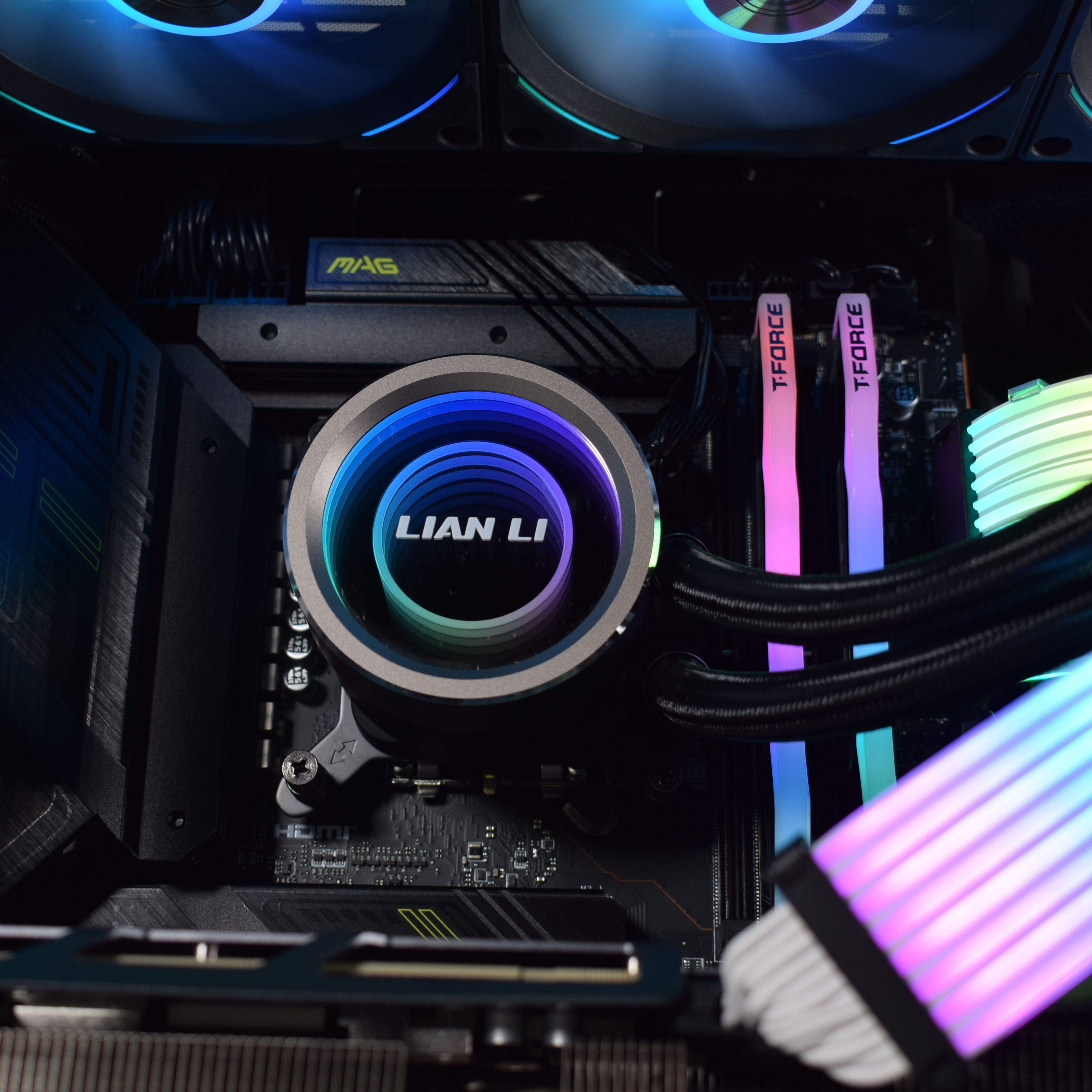 King Mod Systems - Computador King Mod Limited-PC Intel i9 14900KF 32GB DDR5 2TB RTX 5080 WiFi W11