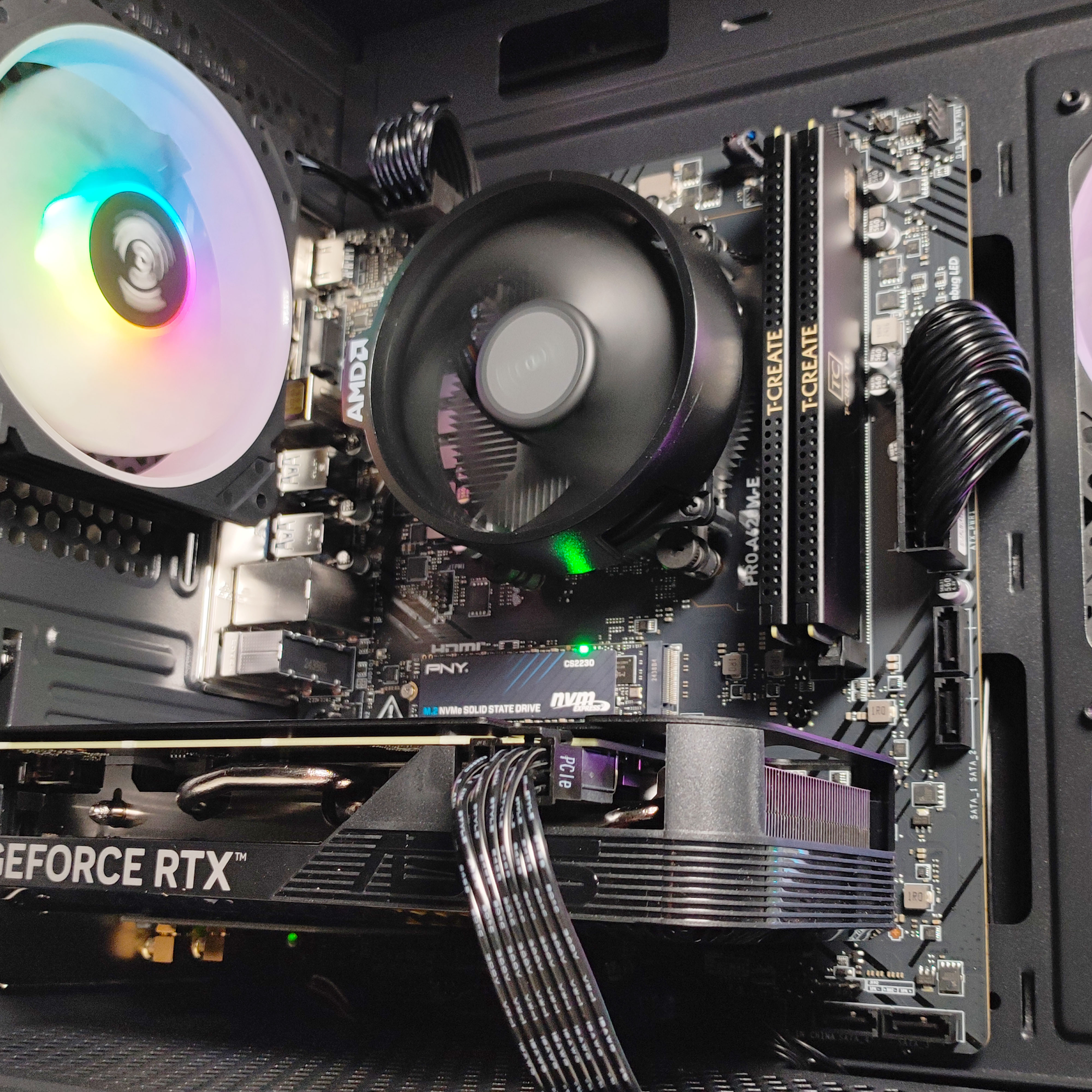 King Mod Systems - Computador King Mod Limited-PC Ryzen 5 7500F 32GB DDR5 1TB RTX 4060 WiFi W11