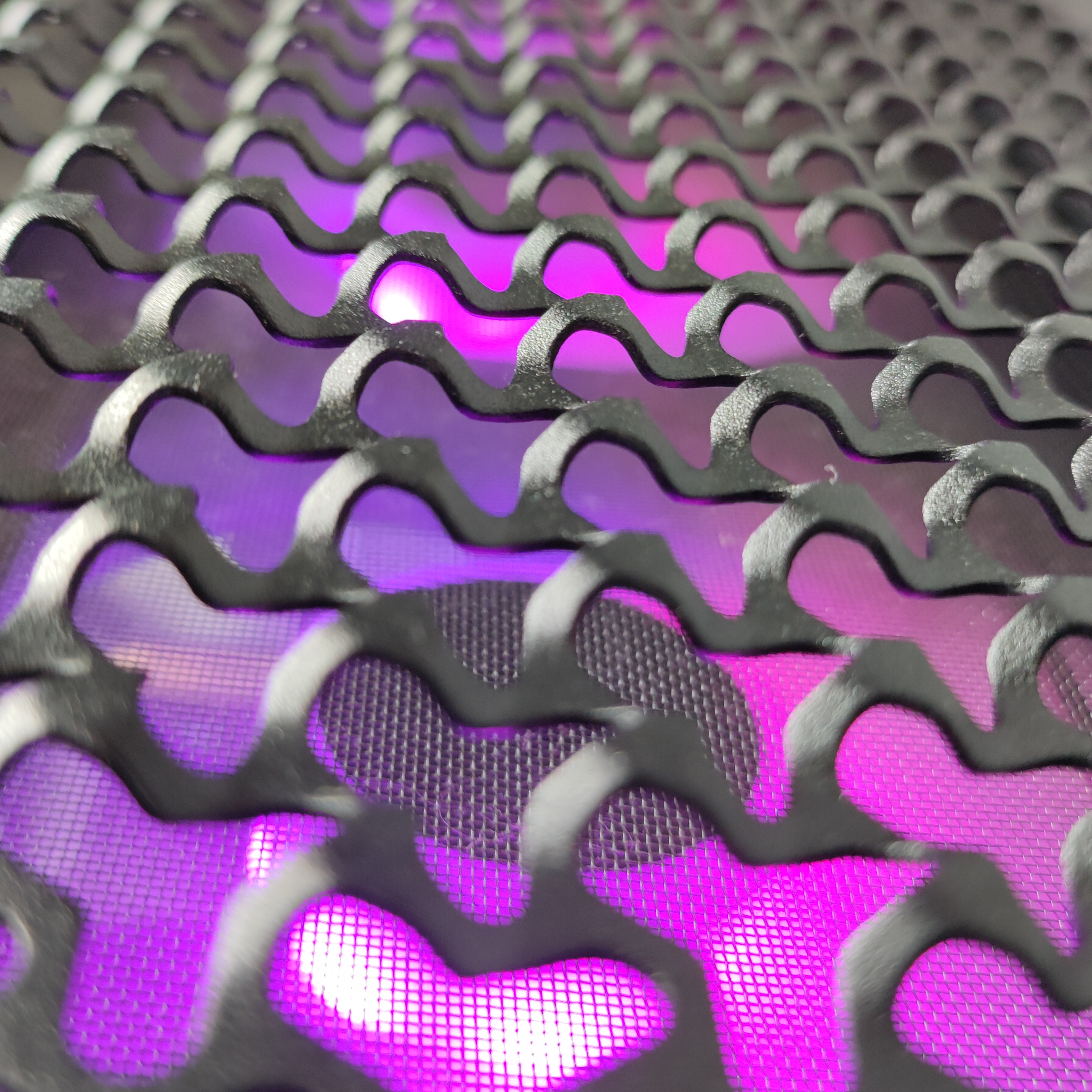 King Mod Systems - Computador King Mod Limited-PC Ryzen 7 9800X3D 64GB DDR5 2TB RTX 5080 WiFi W11