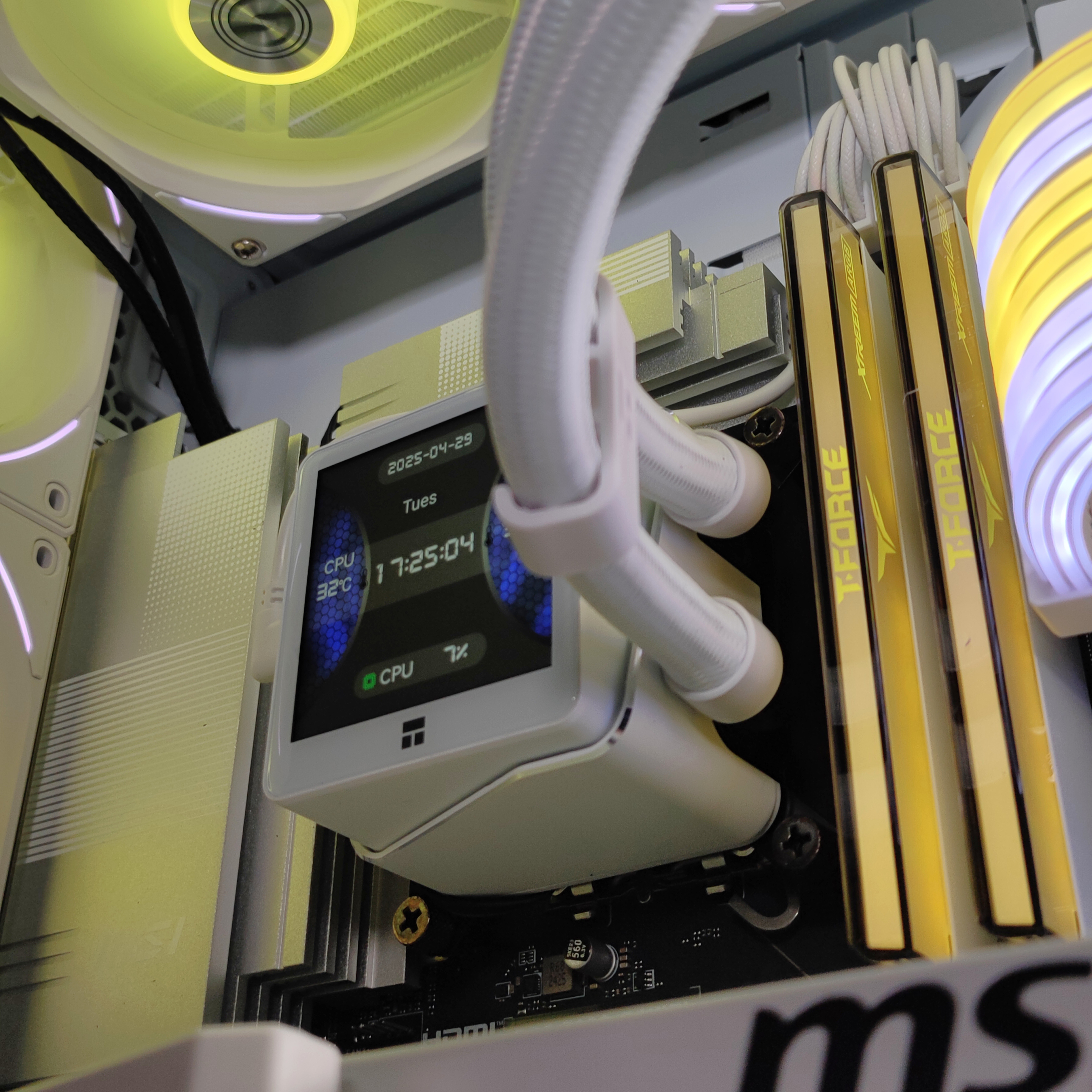 King Mod Systems - Computador King Mod Limited-PC Intel Ultra 7 265KF 32GB DDR5 2TB RTX 5080 WiFi W11