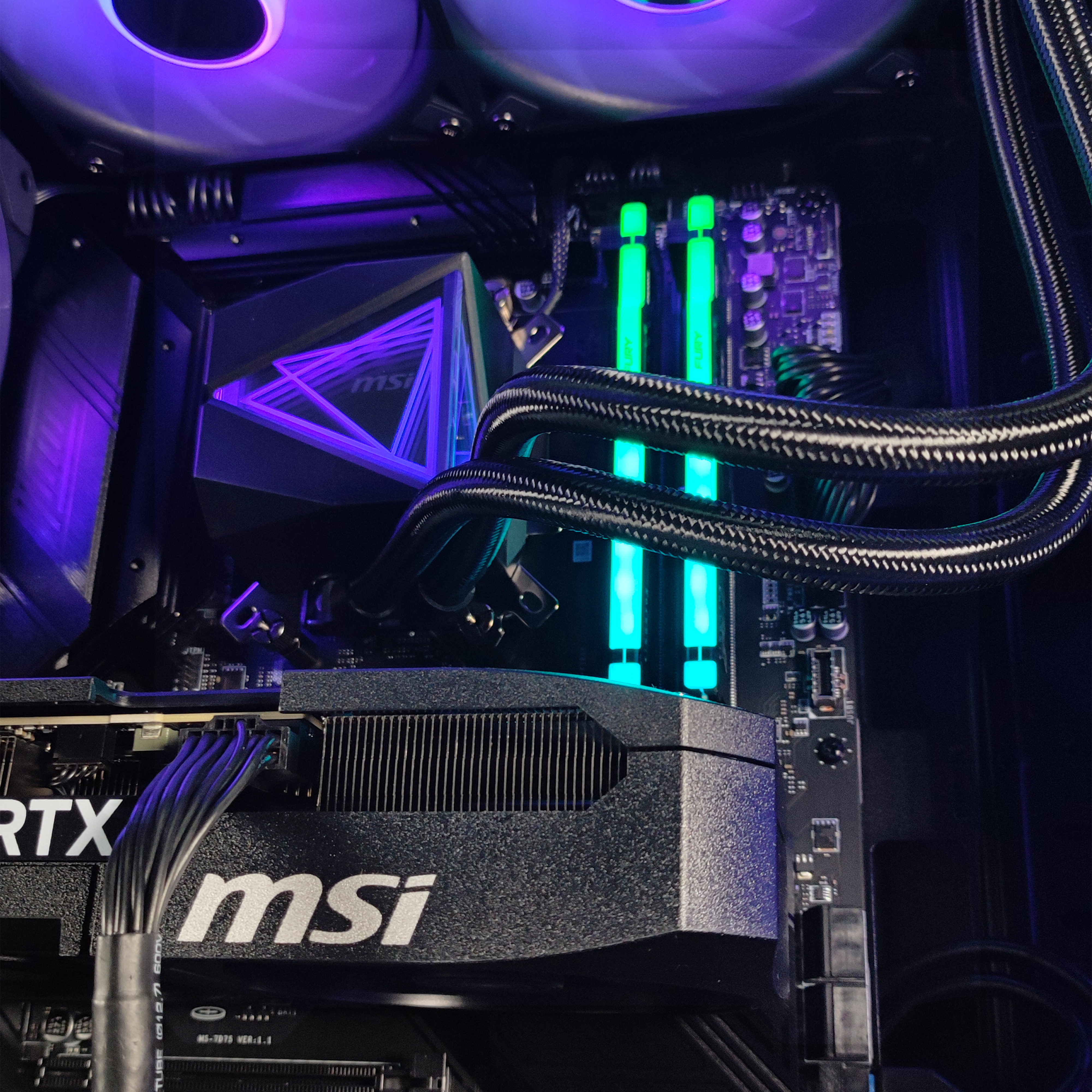 King Mod Systems - Computador King Mod Gamer-PC Powered by MSI Ryzen 7 7800X3D 32GB DDR5 1TB RTX 5070 WiFi W11