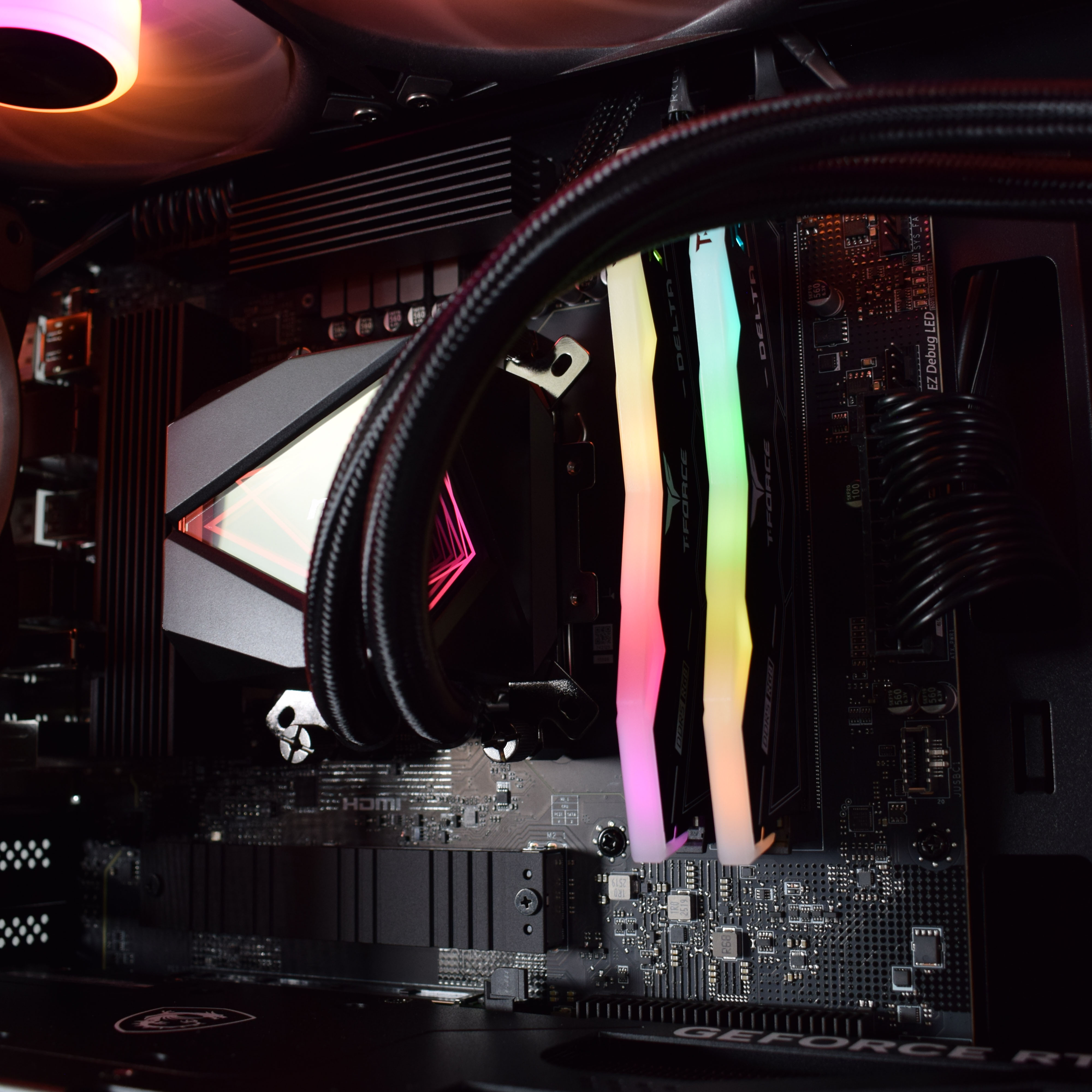 King Mod Systems - Computador King Mod Gamer-PC Powered by MSI Ryzen 7 9800X3D 32GB DDR5 2TB RTX 5080 WiFi W11