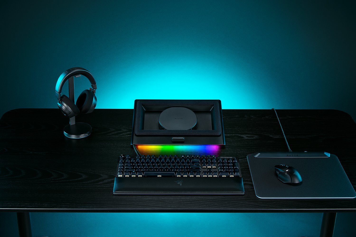 Razer - Cooler de Portátil Razer Pad RGB 14"-18"