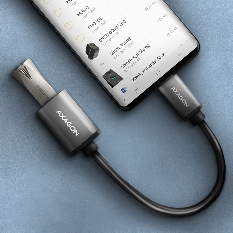 AXAGON - Adaptador AXAGON RUCM-AFAC USB-C 3.2 M para USB-A F, preto
