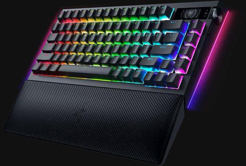 Razer - Teclado Razer BlackWidow V4 Pro 75% RGB Tactile Switch Wireless/Bluetooth (US)