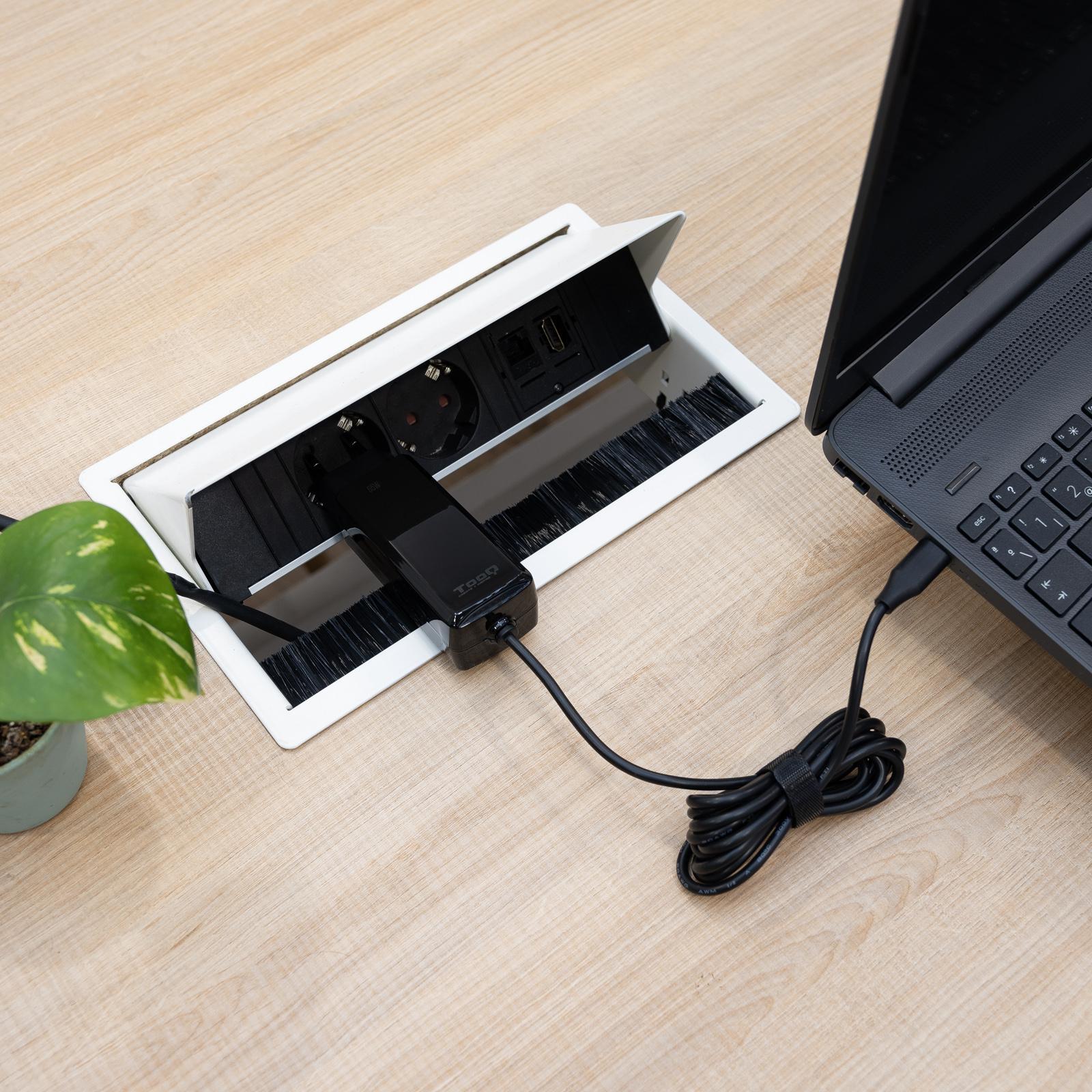 Tooq - Carregador de Portátil GaN Tooq USB-C PD 65W Preto