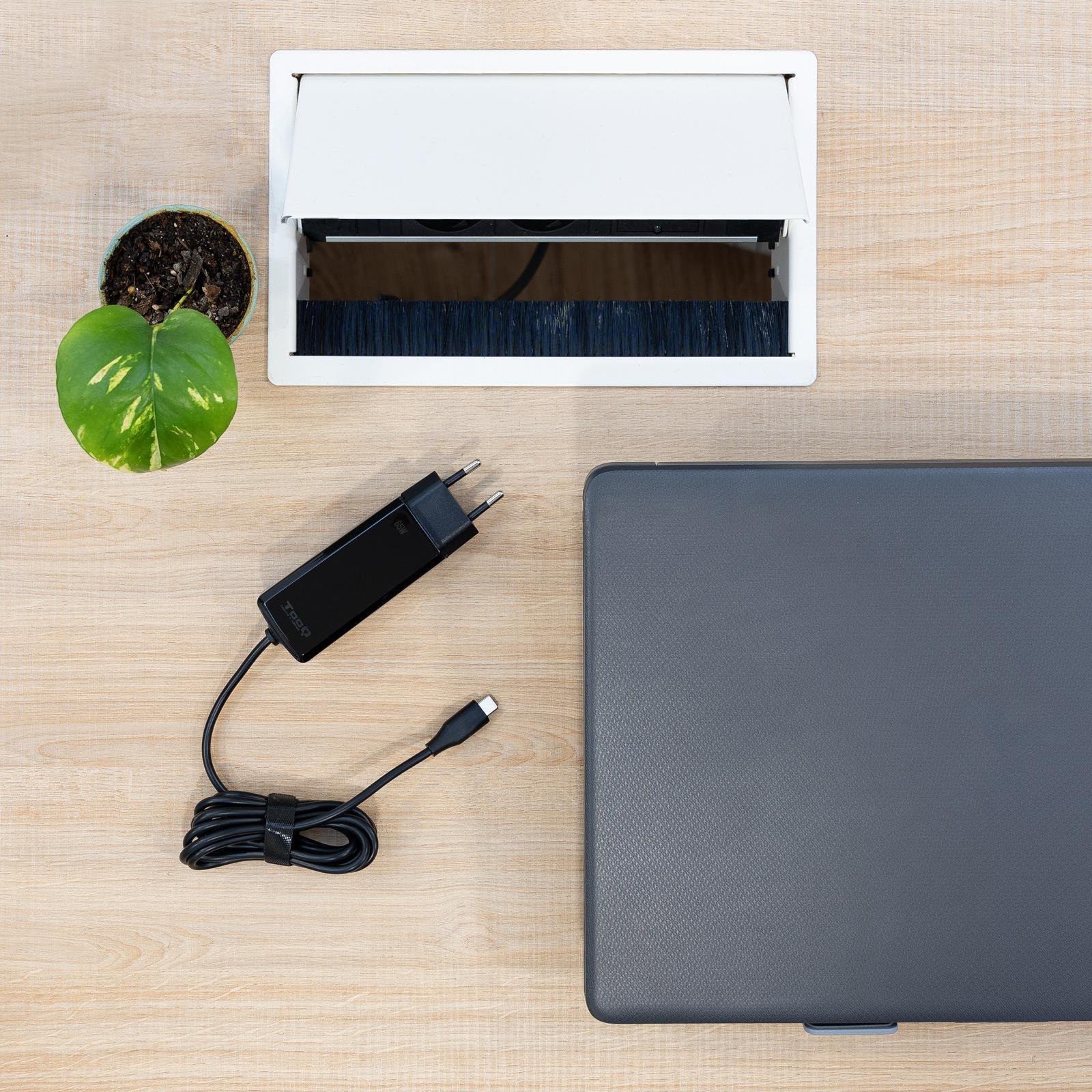 Tooq - Carregador de Portátil GaN Tooq USB-C PD 65W Preto