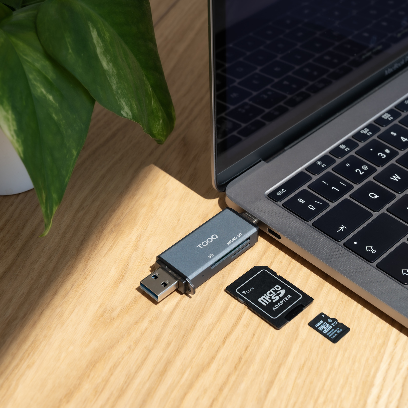 Tooq - Leitor Cartões Tooq USB3.0  (USB-C+USB-A), SD/TF, Cinza
