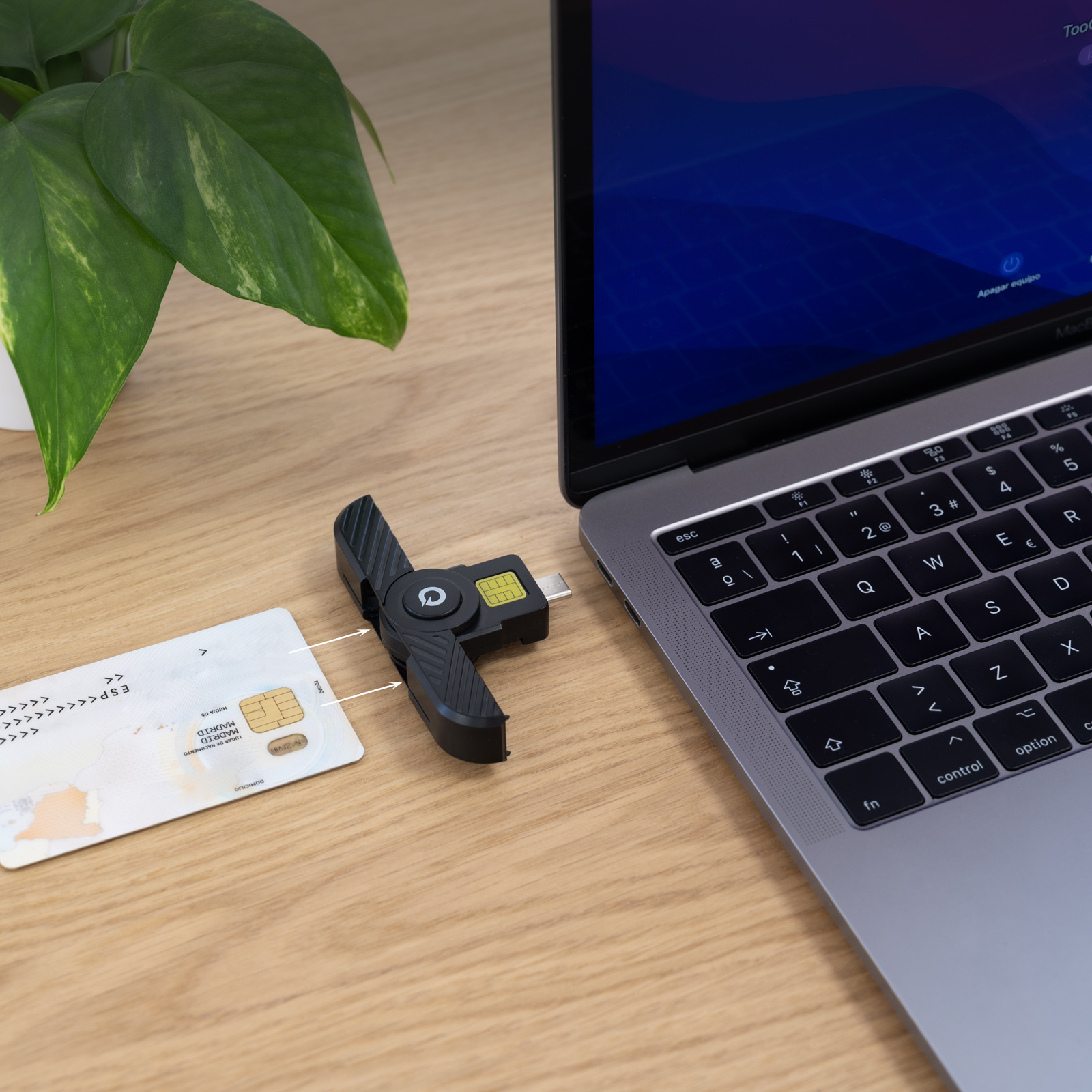 Tooq - Leitor de Cartões DNIE Tooq USB-C 2.0, Preto