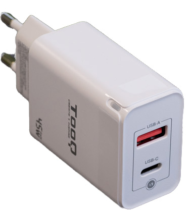 Tooq - Carregador GaN Tooq USB-C/PD 30W + USB-A/QC 45W