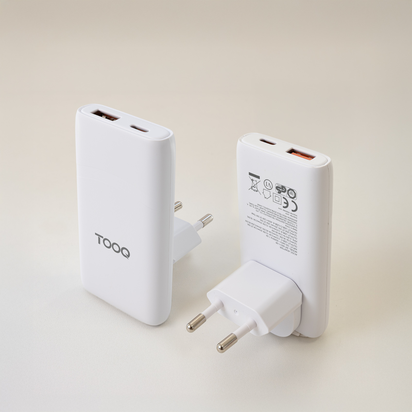 Tooq - Carregador Tooq GaN USB-C/PD+USB-A/QC 65W, Branco