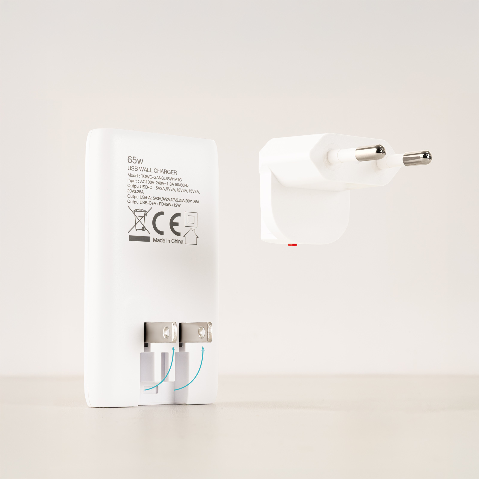 Tooq - Carregador Tooq GaN USB-C/PD+USB-A/QC 65W, Branco