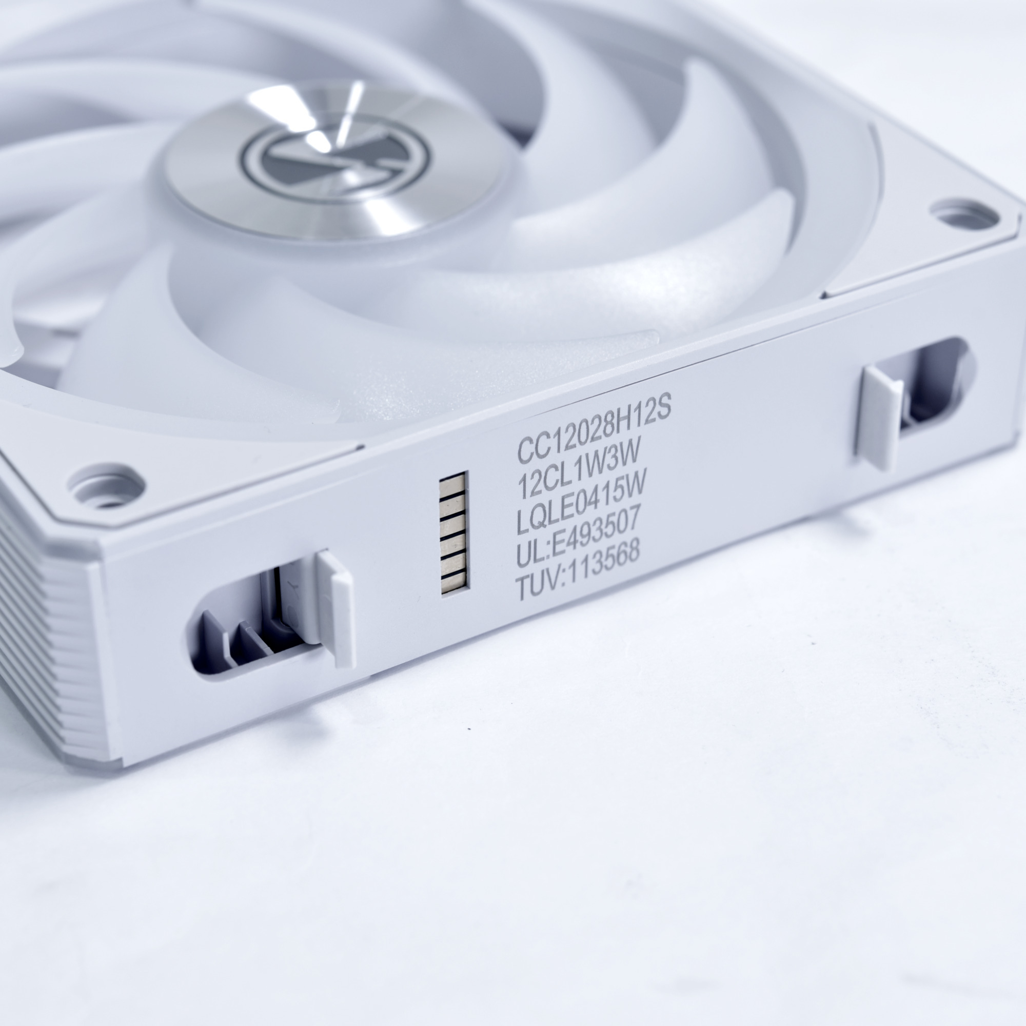 Lian Li - Ventoinha Lian Li UNI FAN CL120 Wireless RGB PWM Branco 120mm