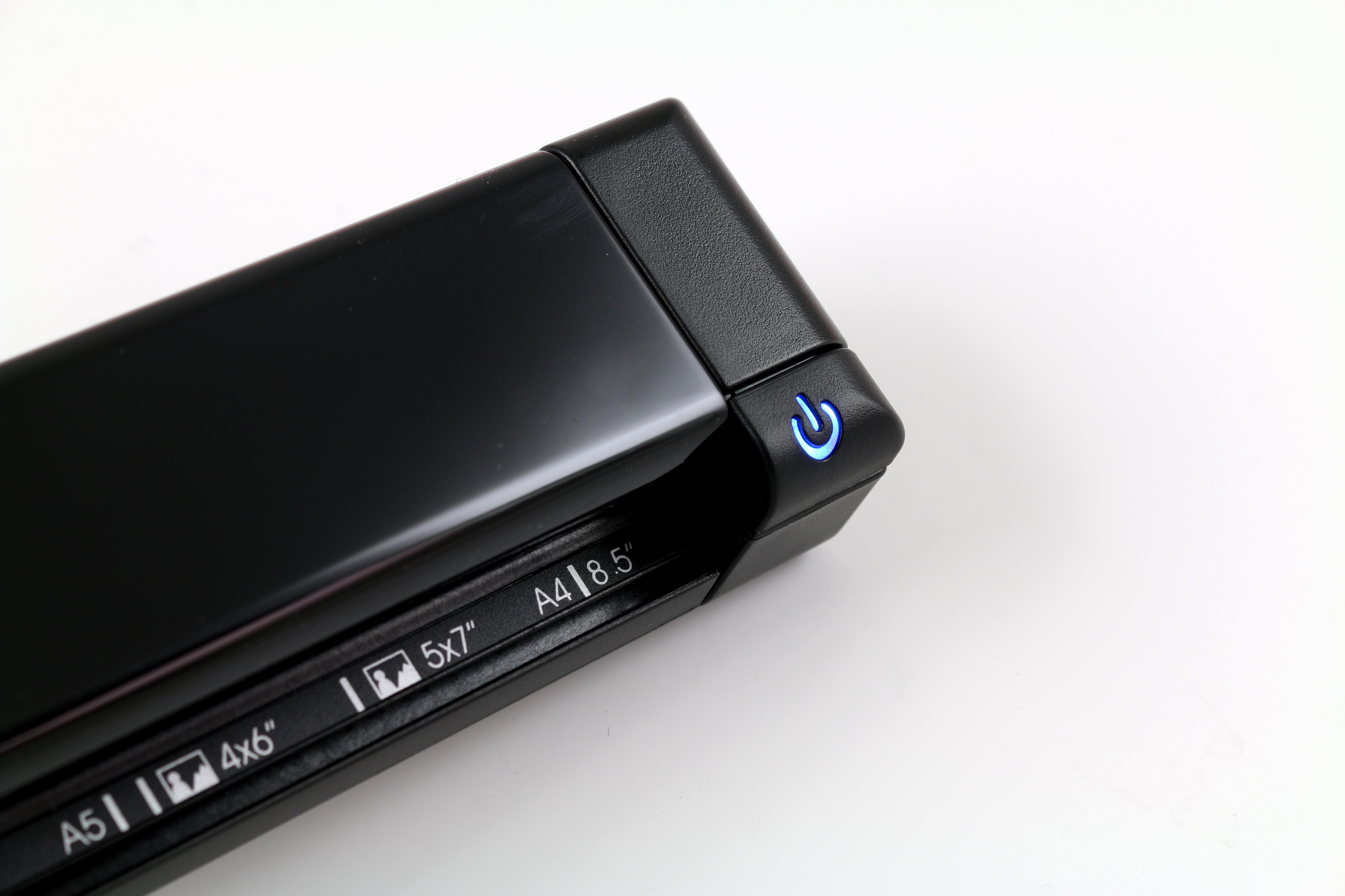  - Scanner Portátil IRIS IRISCan Express 4