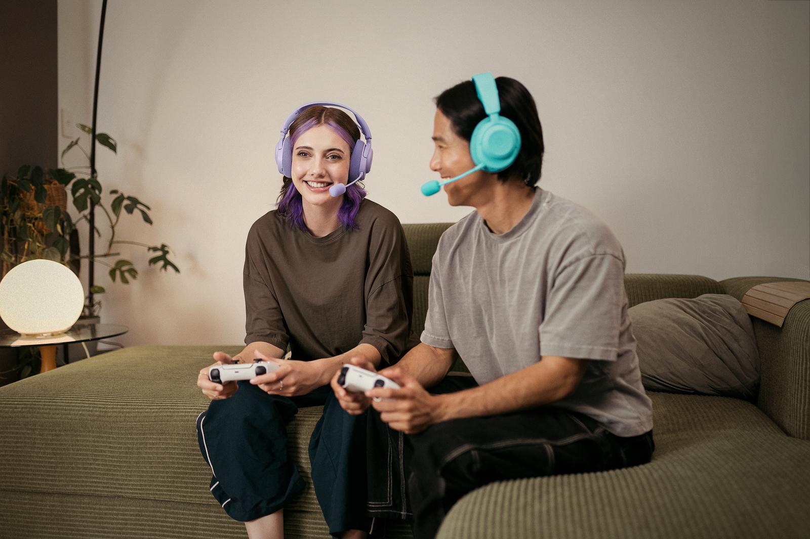  - Headset Steelseries Arctis Nova 3P Wireless/Bluetooth Lavanda
