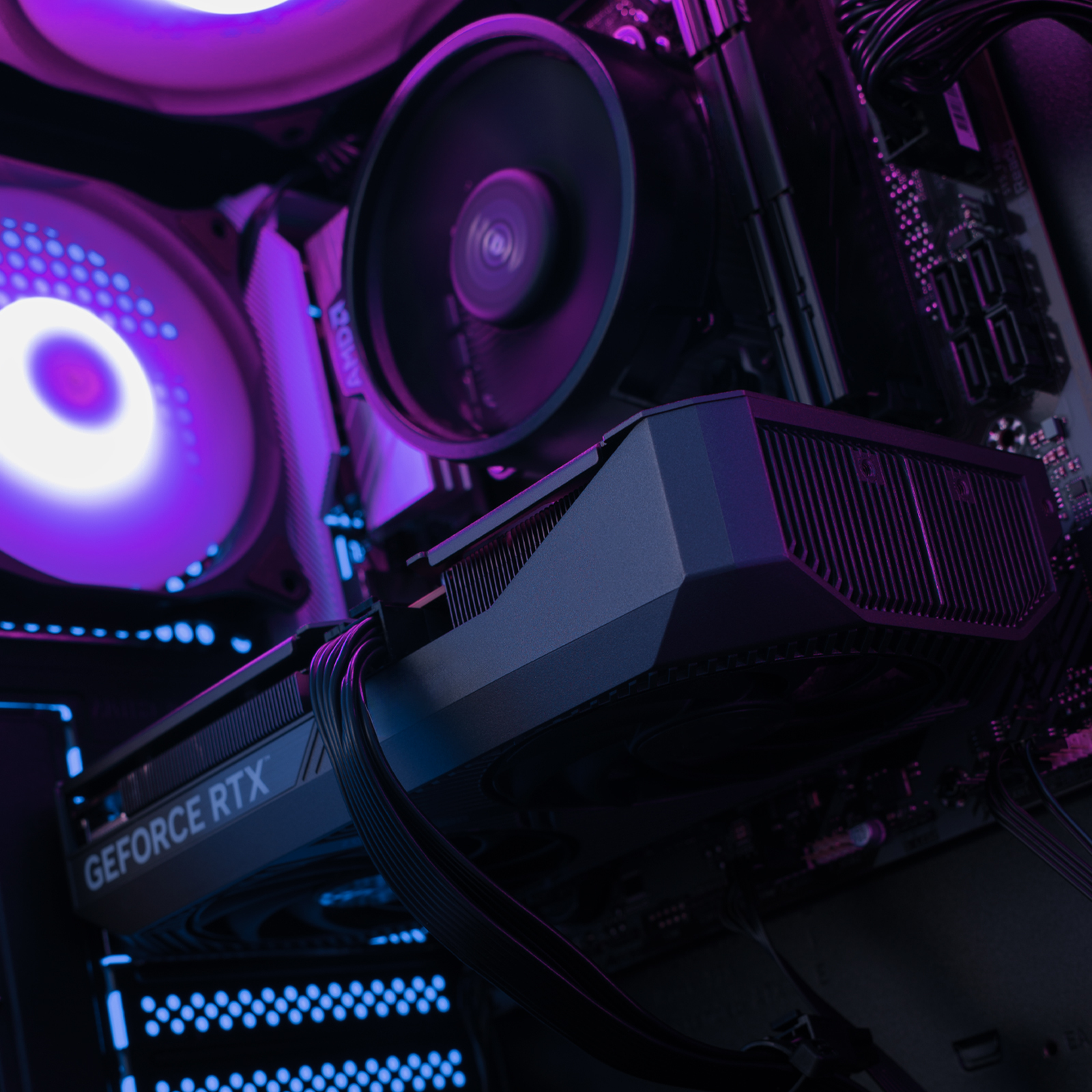 AURA PC - Computador Mach 2 Gamer-PC Ryzen 5 7500F 32GB DDR5 1TB RTX 5060 Ti 16GB WiFi W11