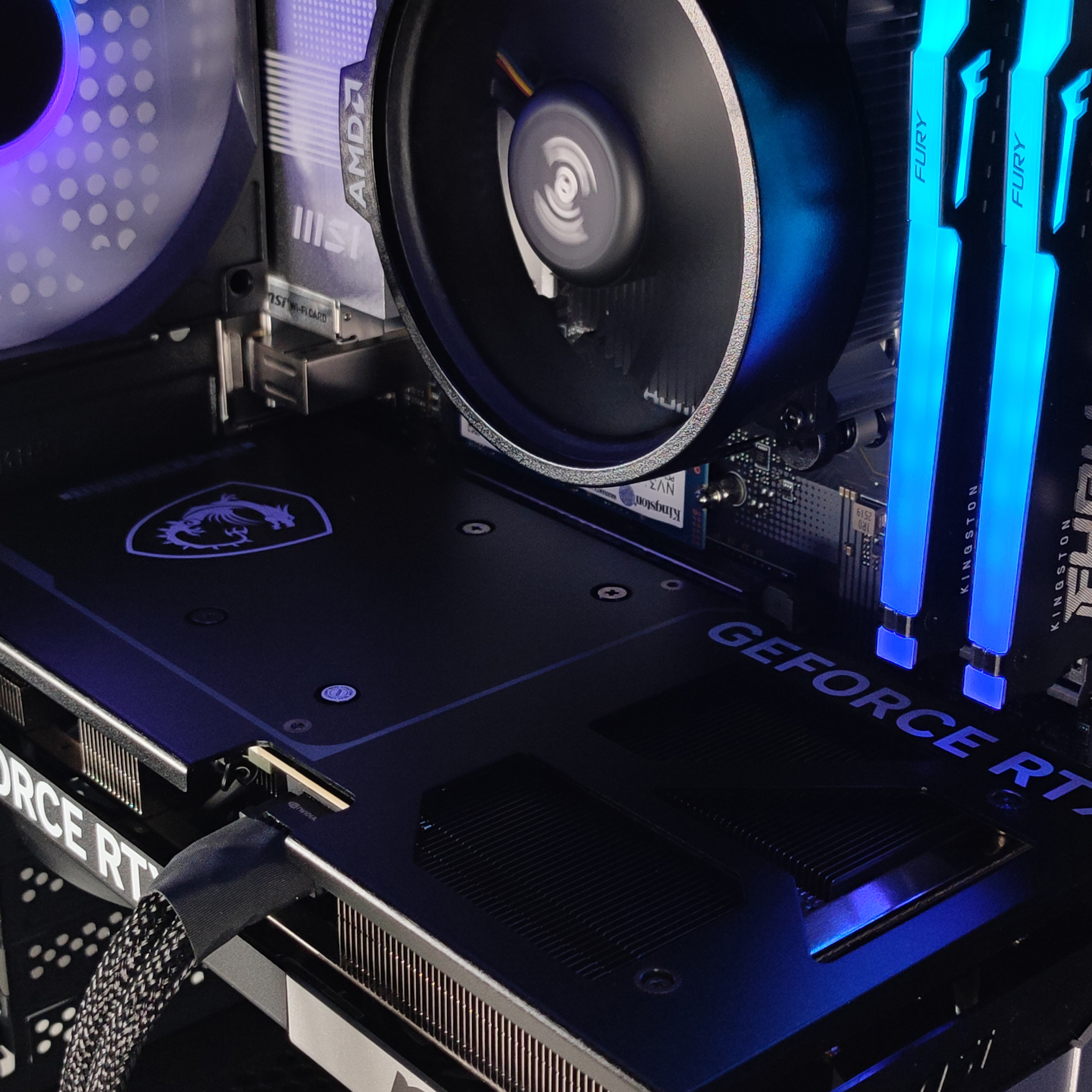 AURA PC - Computador AURA Gamer-PC TEAM 7 EDITION Ryzen 5 7500F 32GB DDR5 1TB RTX 5070 WiFi W11