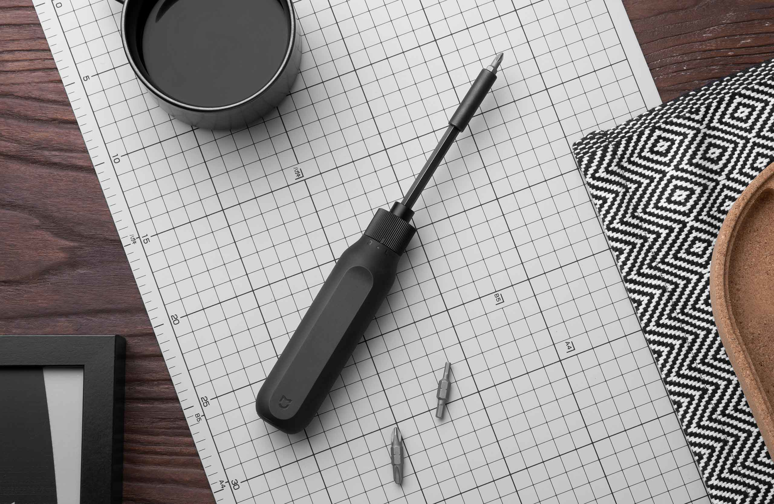 Xiaomi - Chave de Fendas Xiaomi Mi 16 em 1 Ratchet Screwdriver
