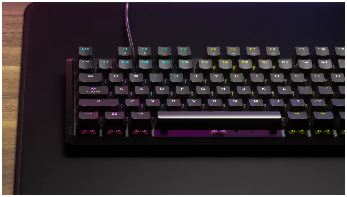 Corsair - Teclado Mecânico Corsair K70 Core RGB Switches MLX Red Preto (PT)