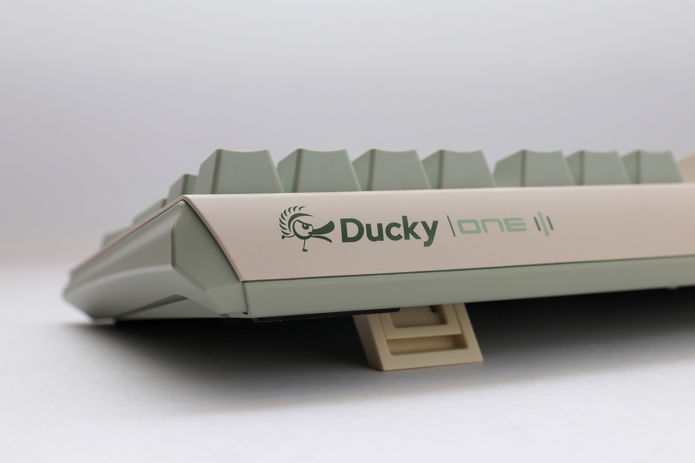 Ducky - Teclado Ducky ONE 3 Matcha Full-Size, Hot-swappable, MX-Blue, PBT - Mecânico (PT)