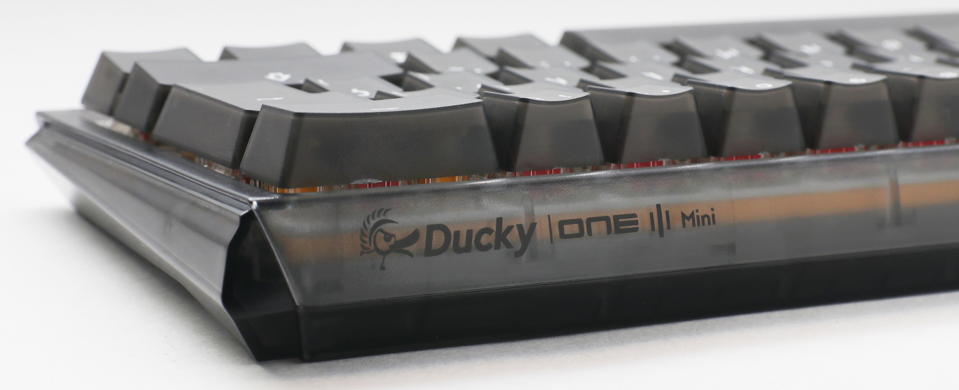 Ducky - Teclado Mecânico Ducky ONE 3 Aura Black Mini 60% RGB MX-Blue (PT)