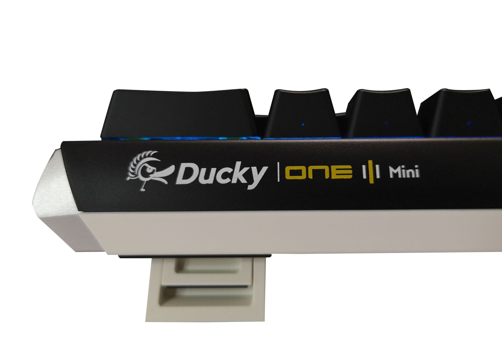 Ducky - Teclado Ducky ONE 3 Classic Mini 60%, Hot-swappable, MX-Silent Red, RGB, PBT - Mecânico (PT)